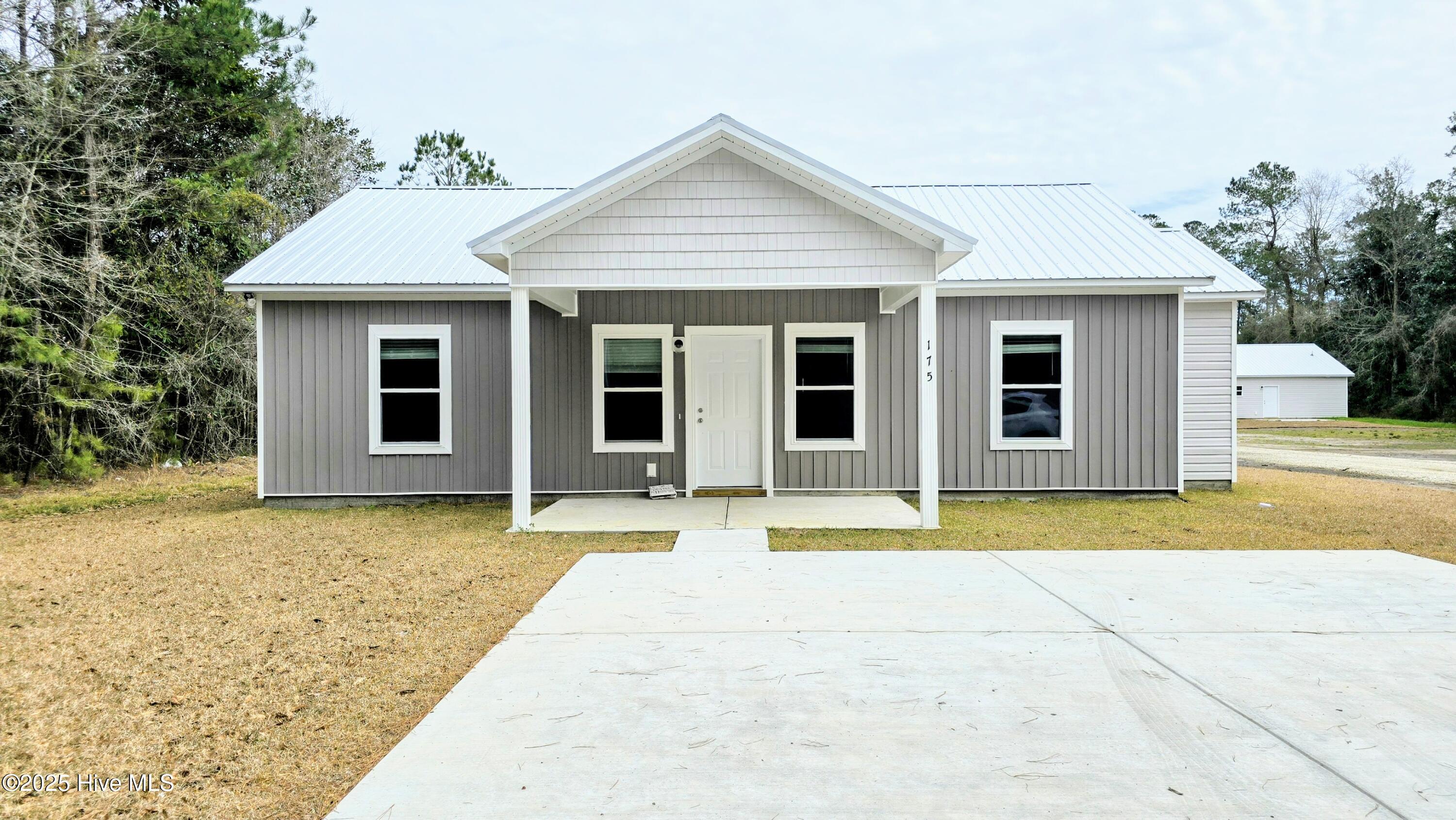610 Anderson Street Property Photo