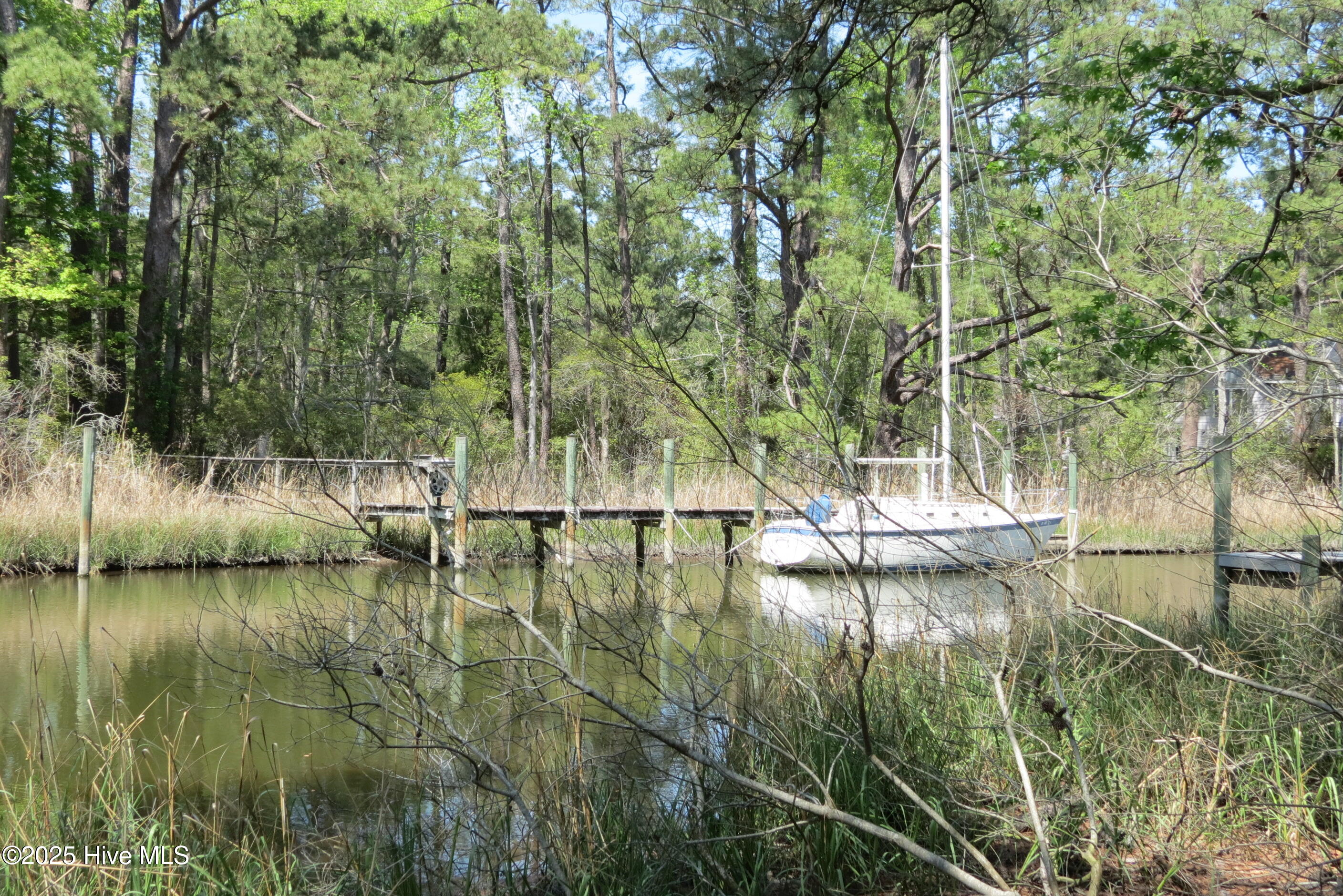 6009 Harbour Way Property Photo 5