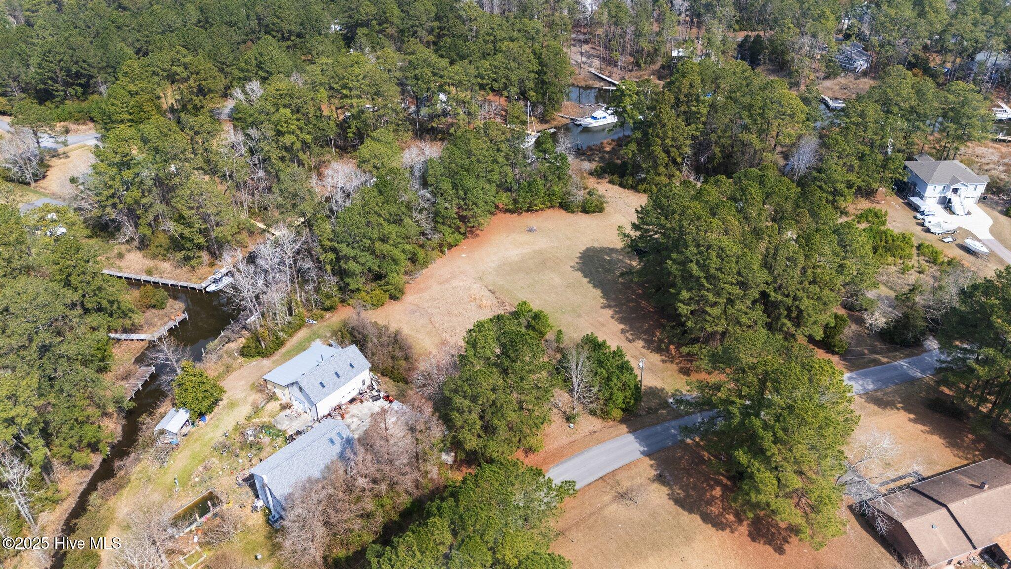 6009 Harbour Way Property Photo 8