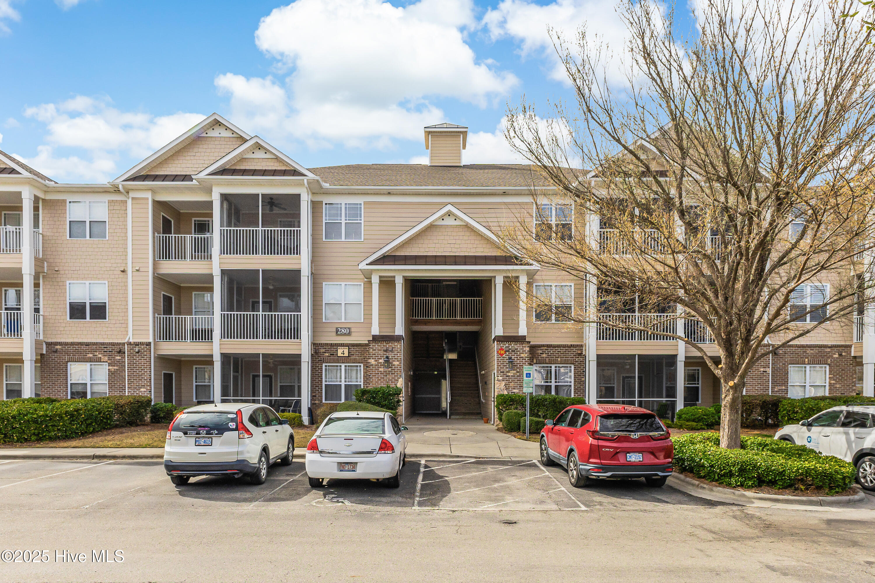 280 Woodlands Way Unit 1 Property Photo