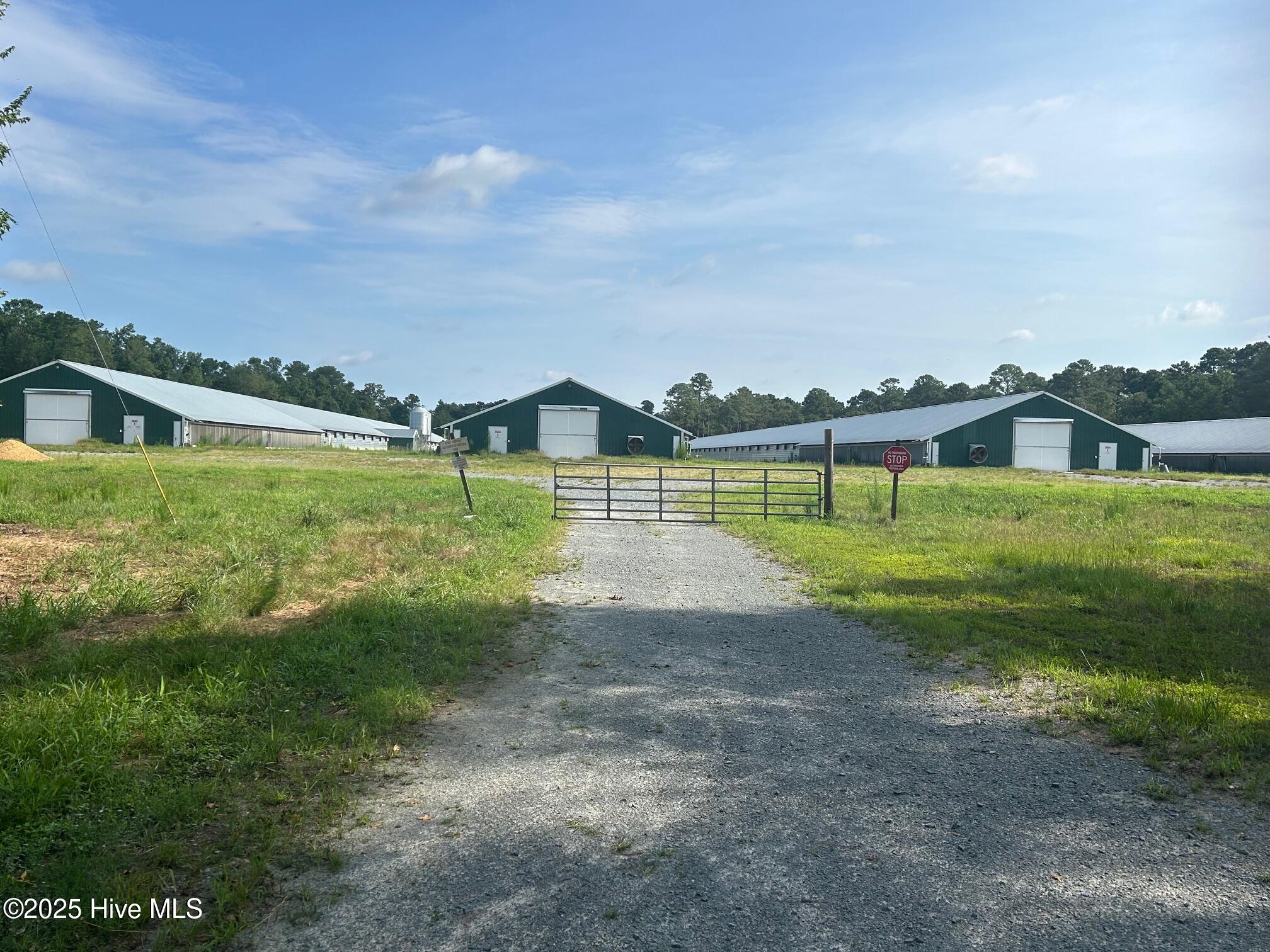 745 Ennis Bridge Road Property Photo