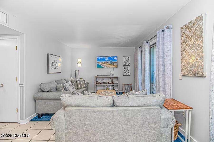 5905 S Kings Highway 216b Property Photo 12