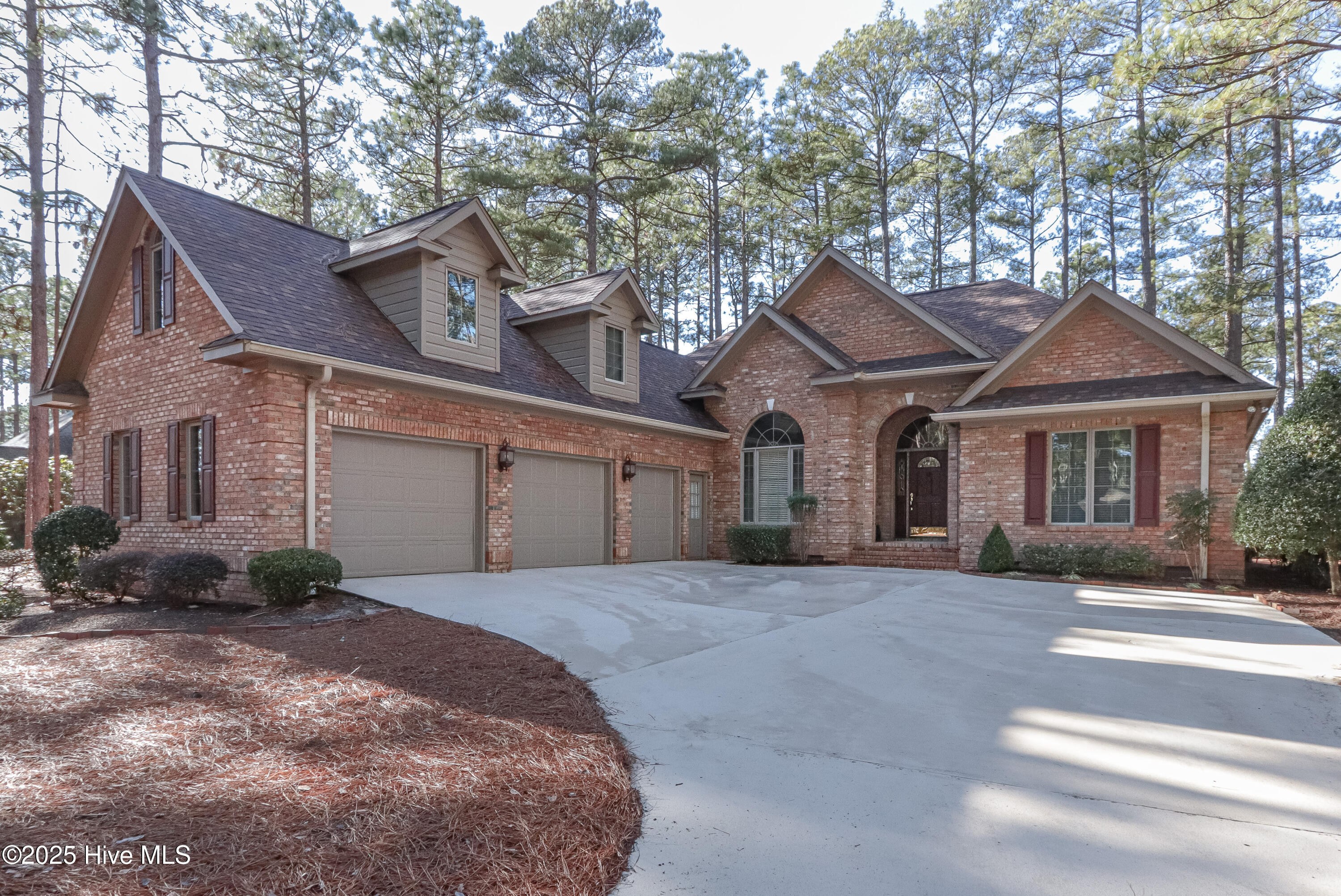 28 Abbottsford Drive Property Photo
