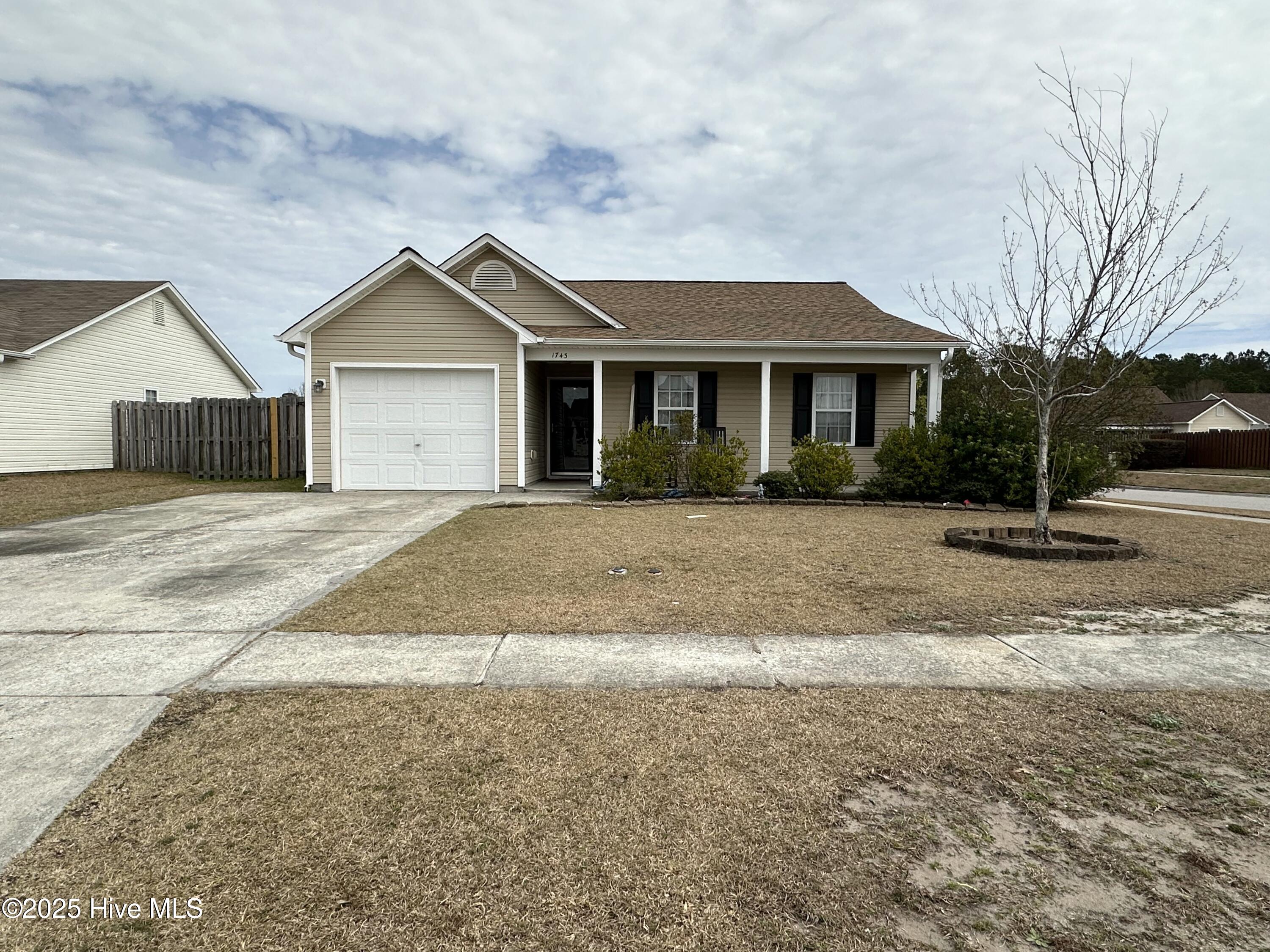1743 Pepperwood Way Property Photo