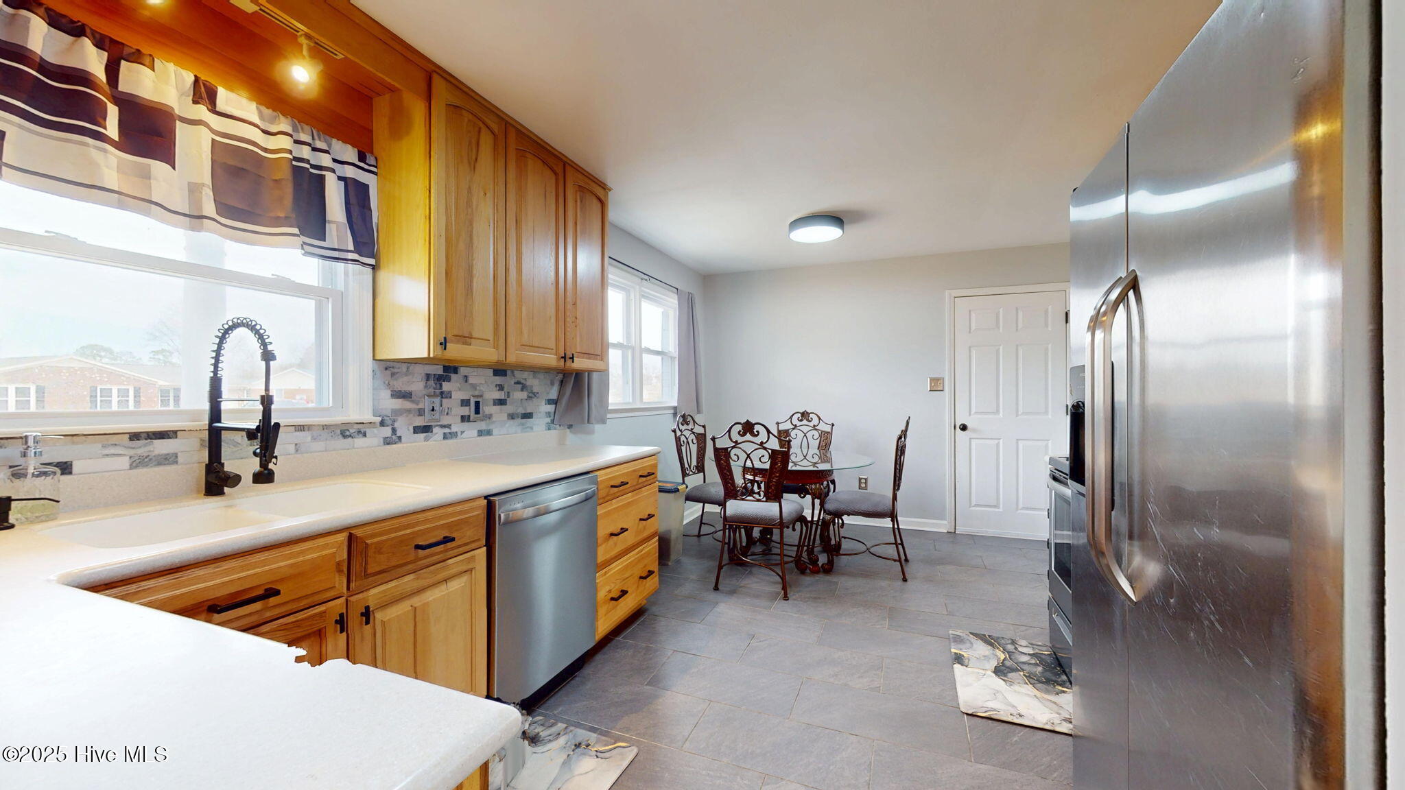 129 Craven Drive Property Photo 15