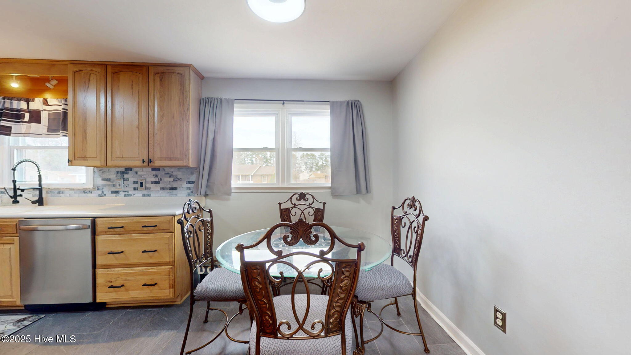 129 Craven Drive Property Photo 18