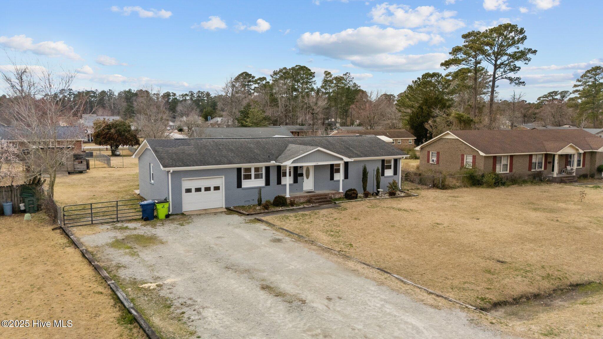 129 Craven Drive Property Photo 33