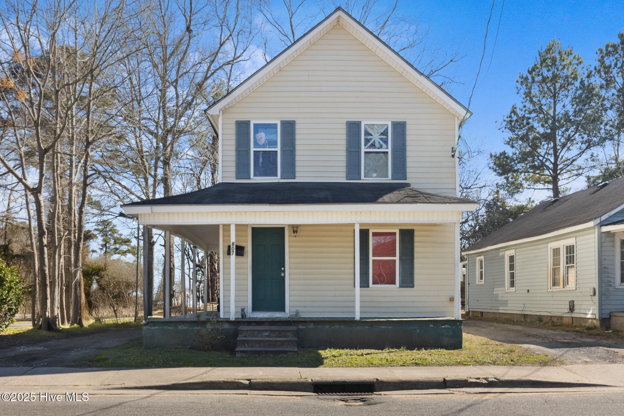 807 Walker Avenue Property Photo