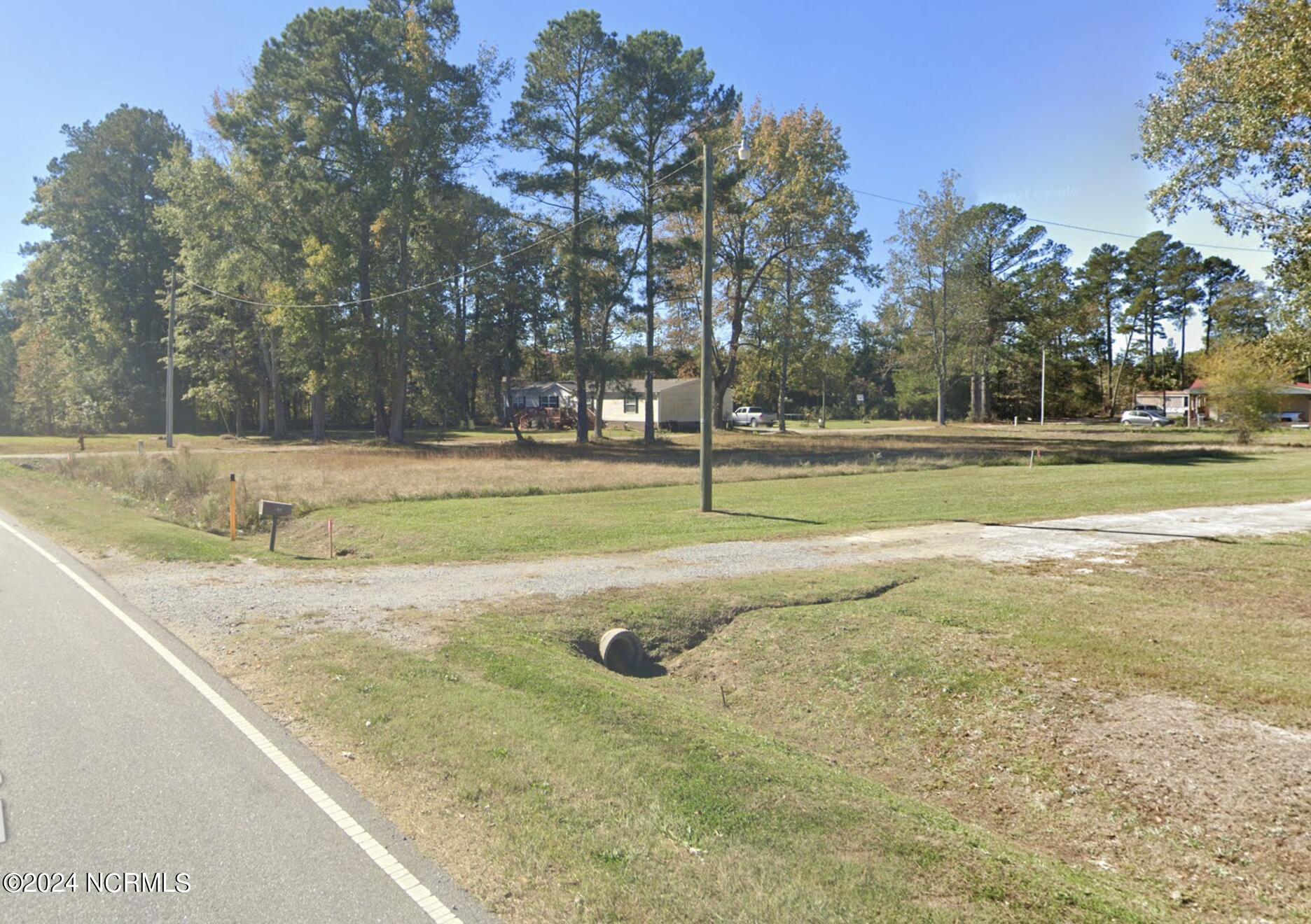 1462 Lebanon Church Road Property Photo 3