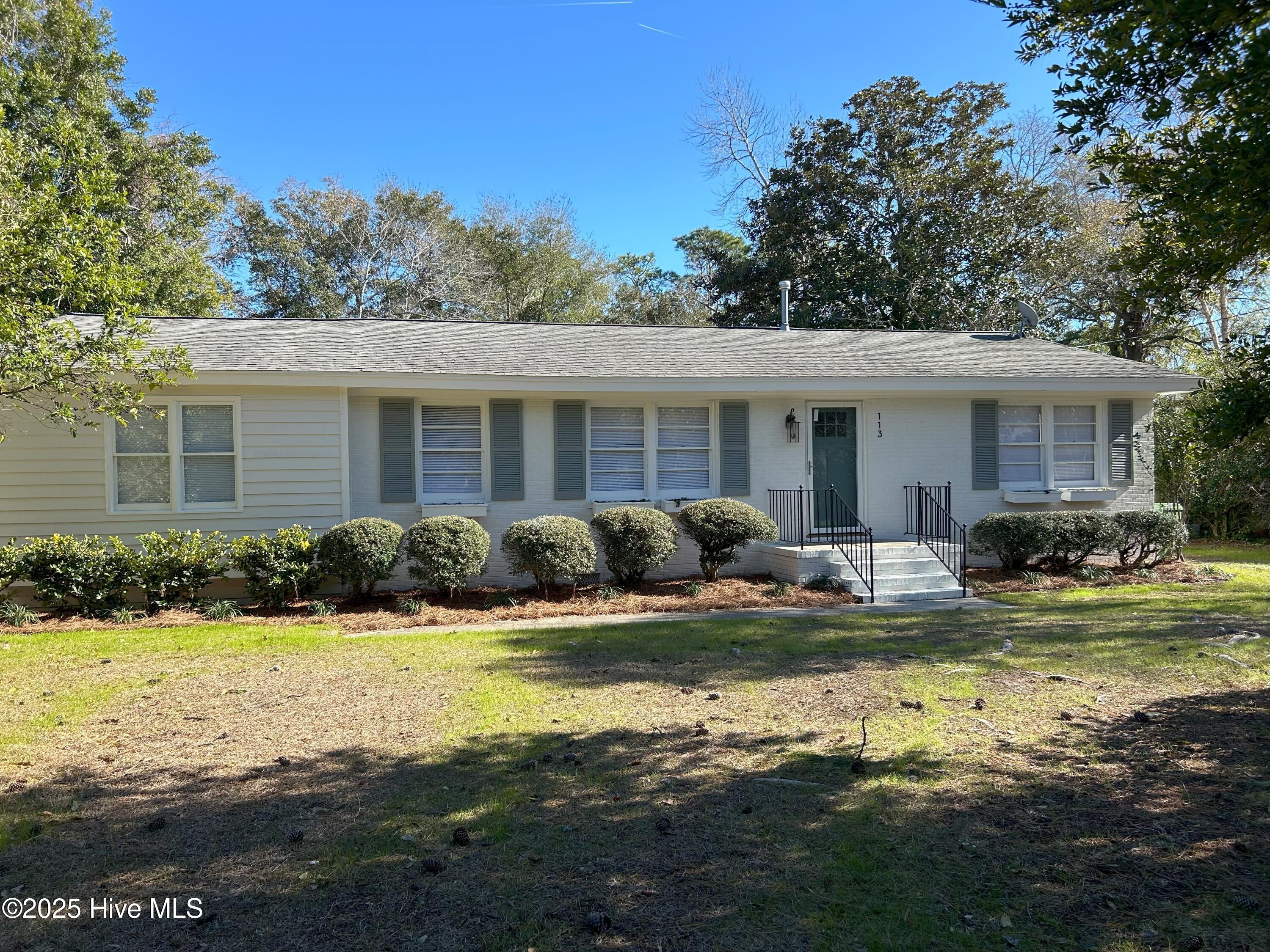 113 Hawthorne Drive Property Photo