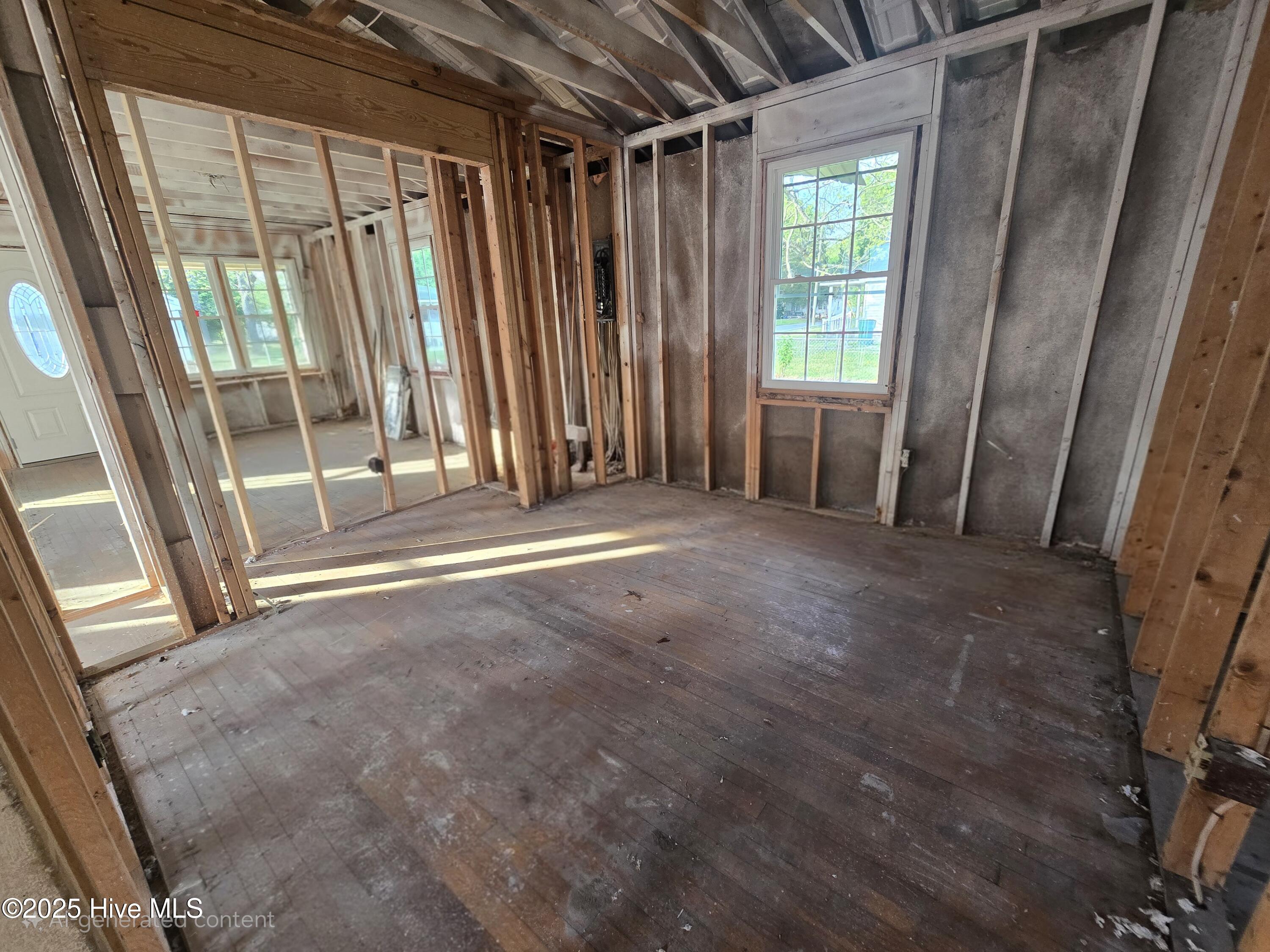 106 Beech Street Property Photo 10