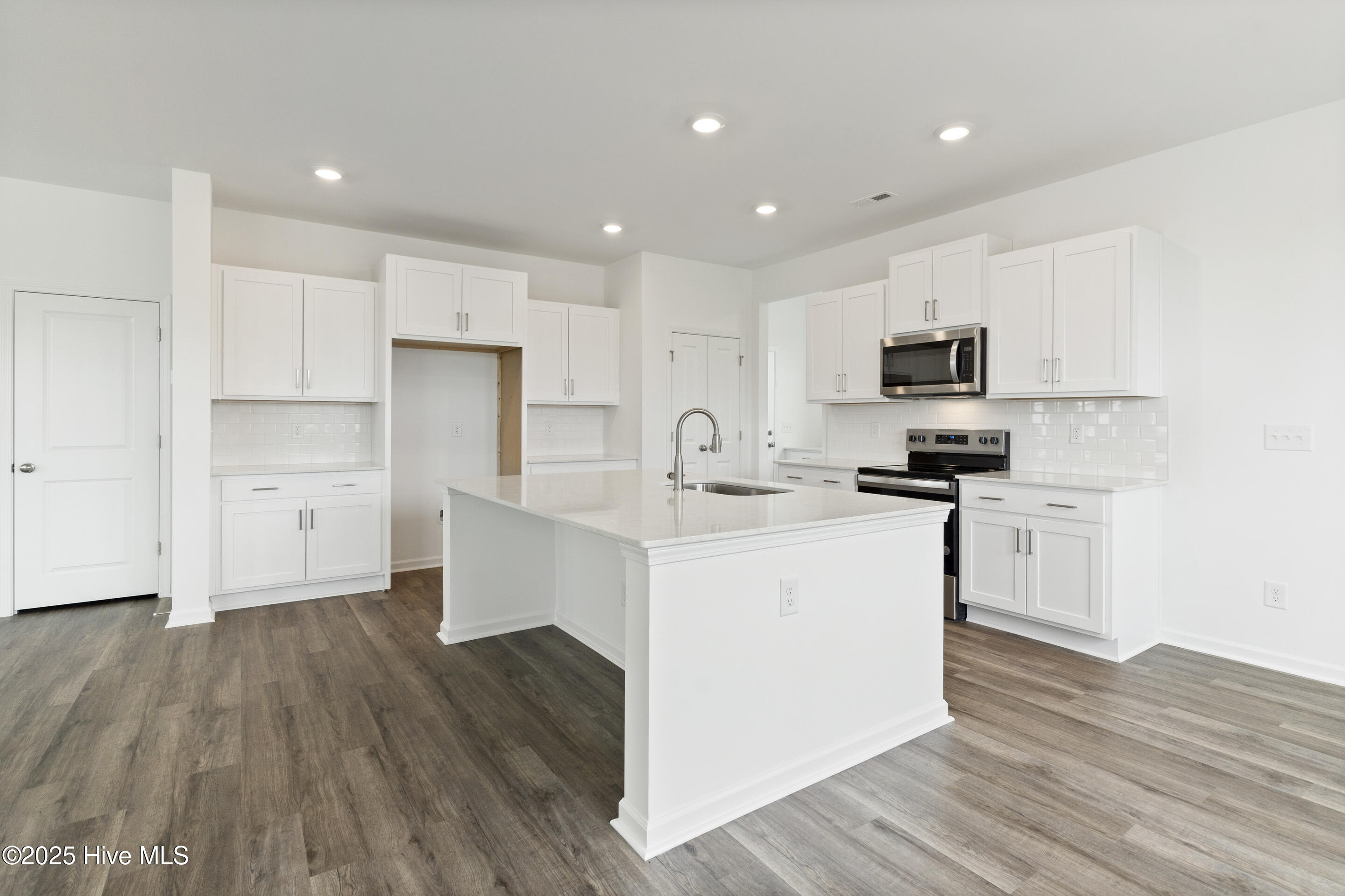 248 Clear View School Road Property Photo 12