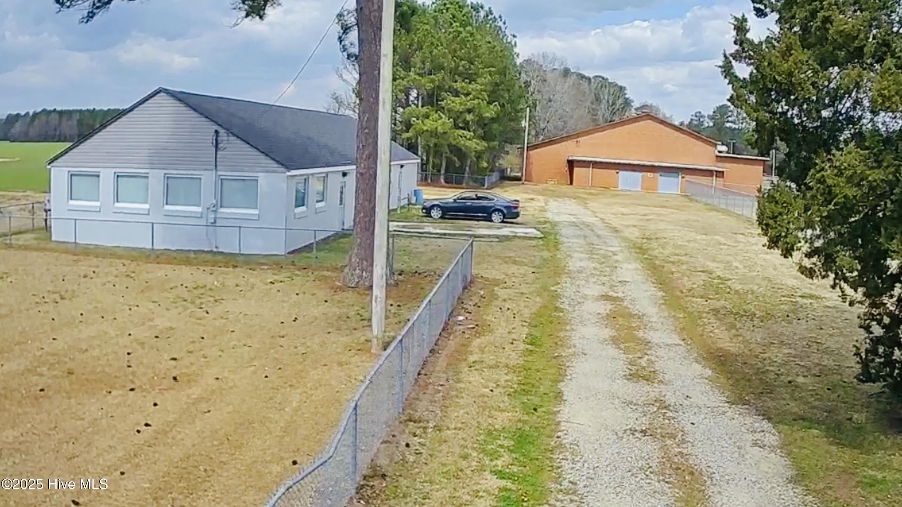 2677 Nc 903 Property Photo