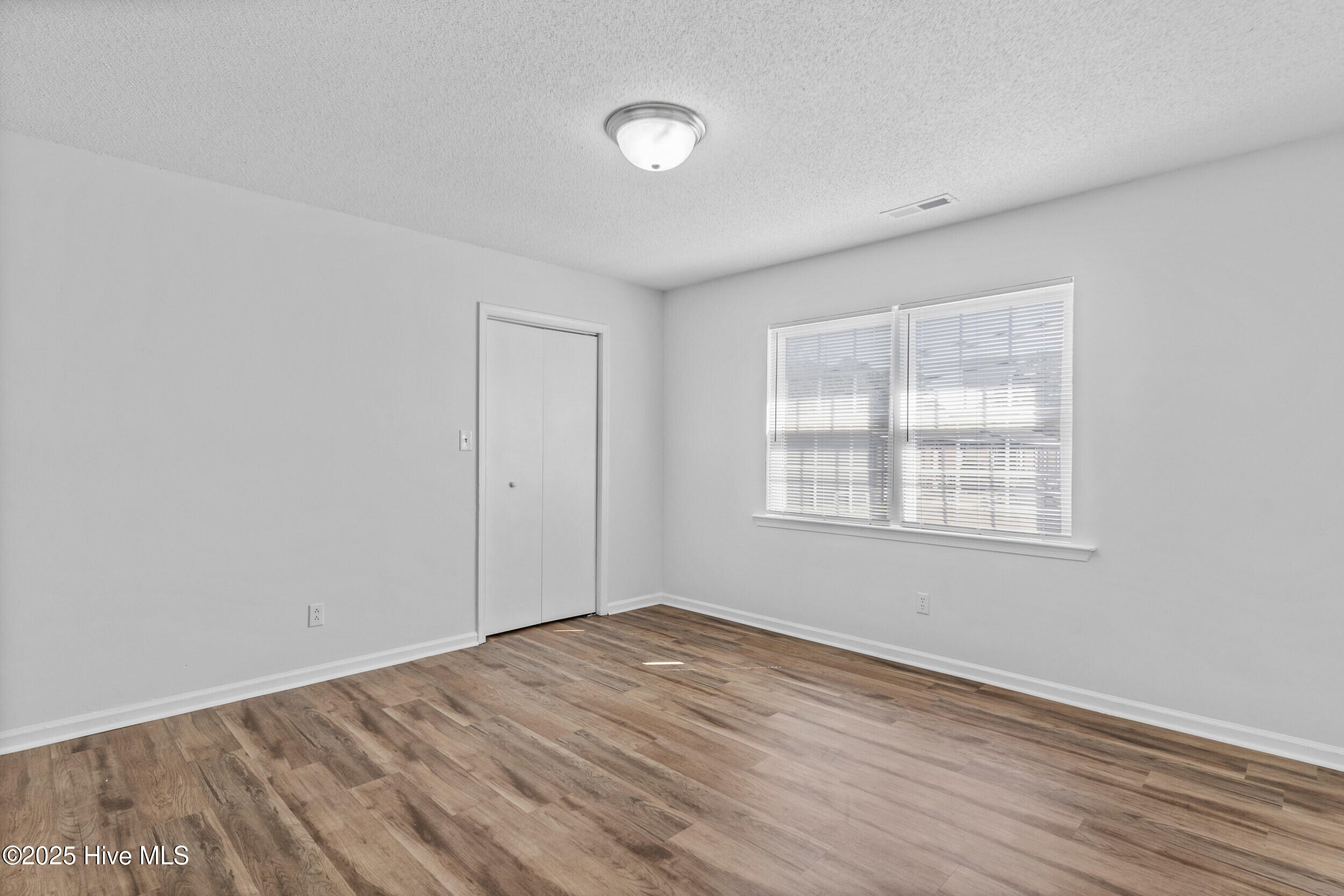 2322 Indian Drive Property Photo 17