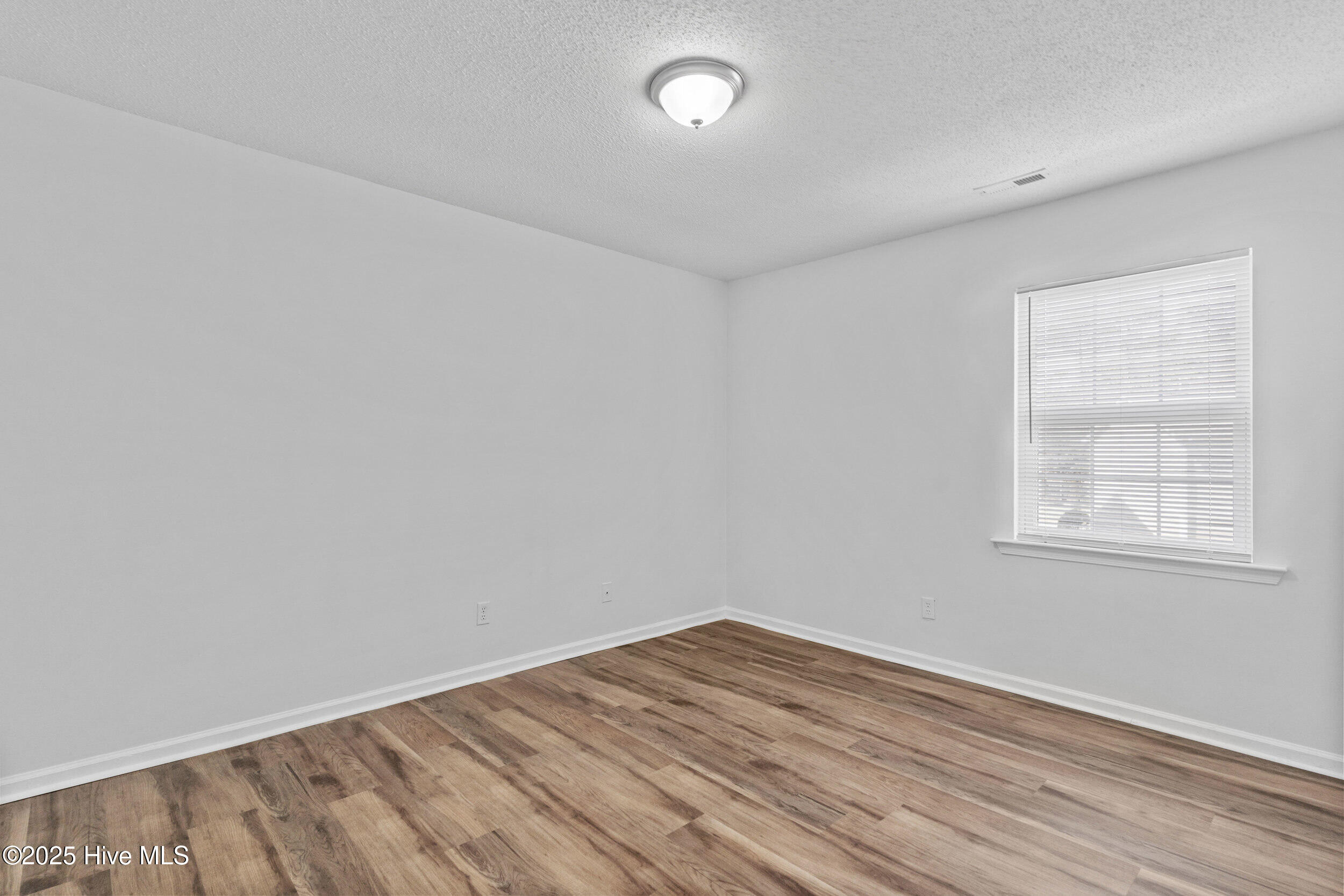2322 Indian Drive Property Photo 18