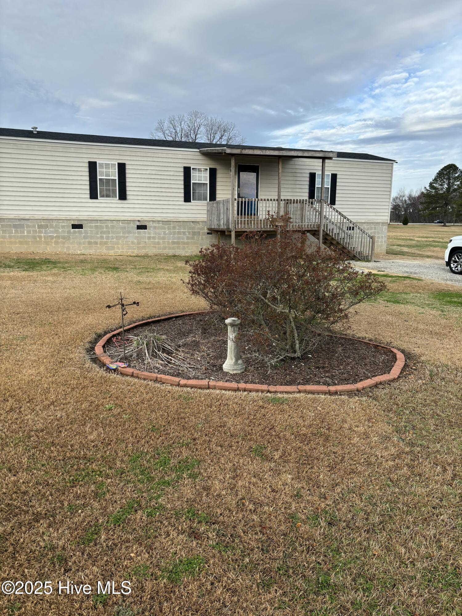 831 Parris Road Property Photo