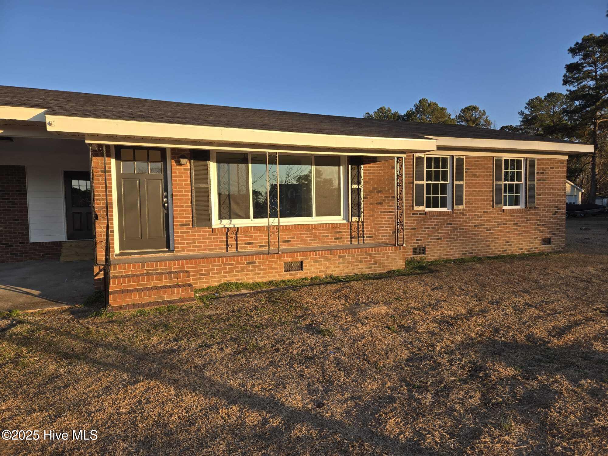 4459 N Old Carriage Road Property Photo