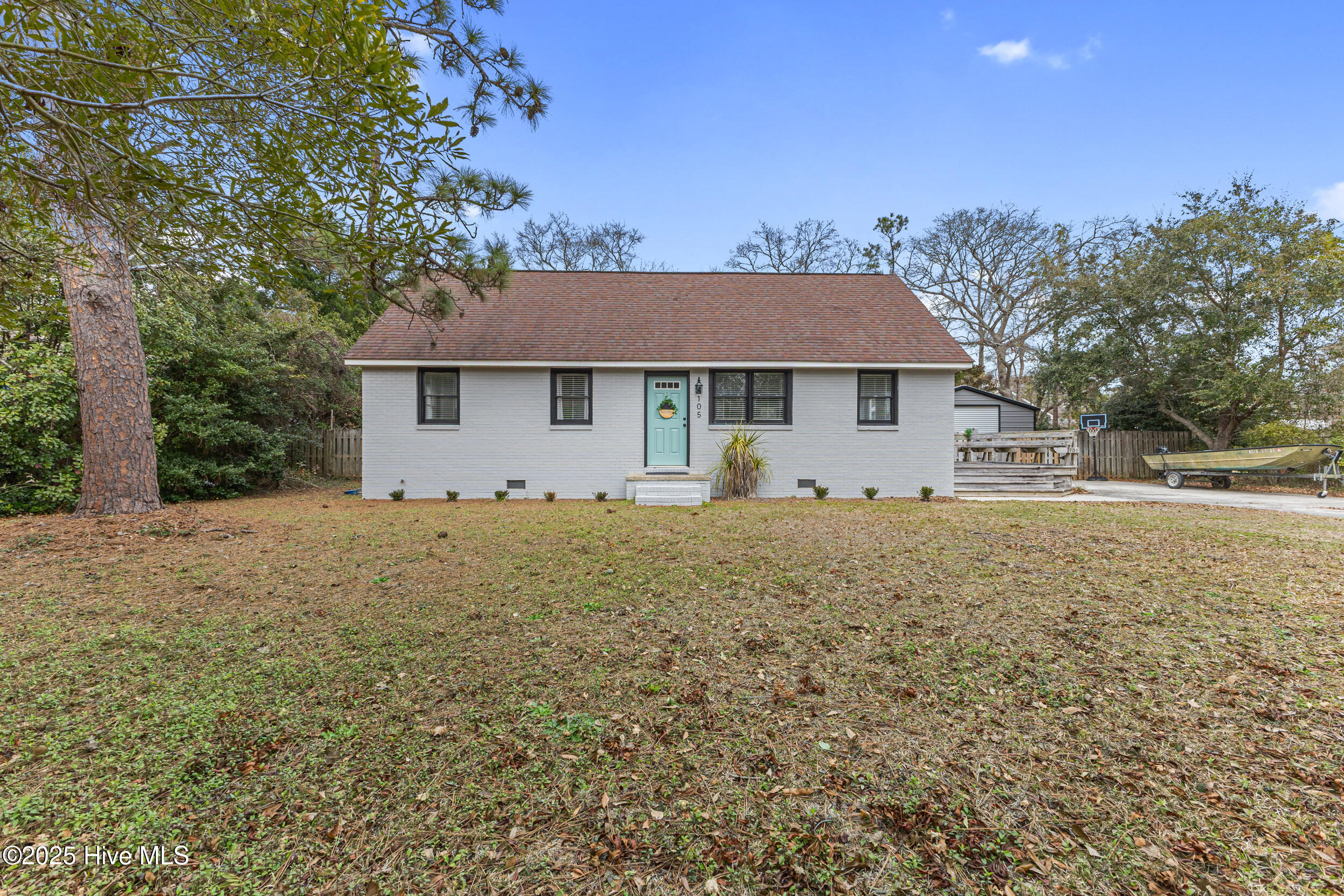 105 Sound View Drive Property Photo