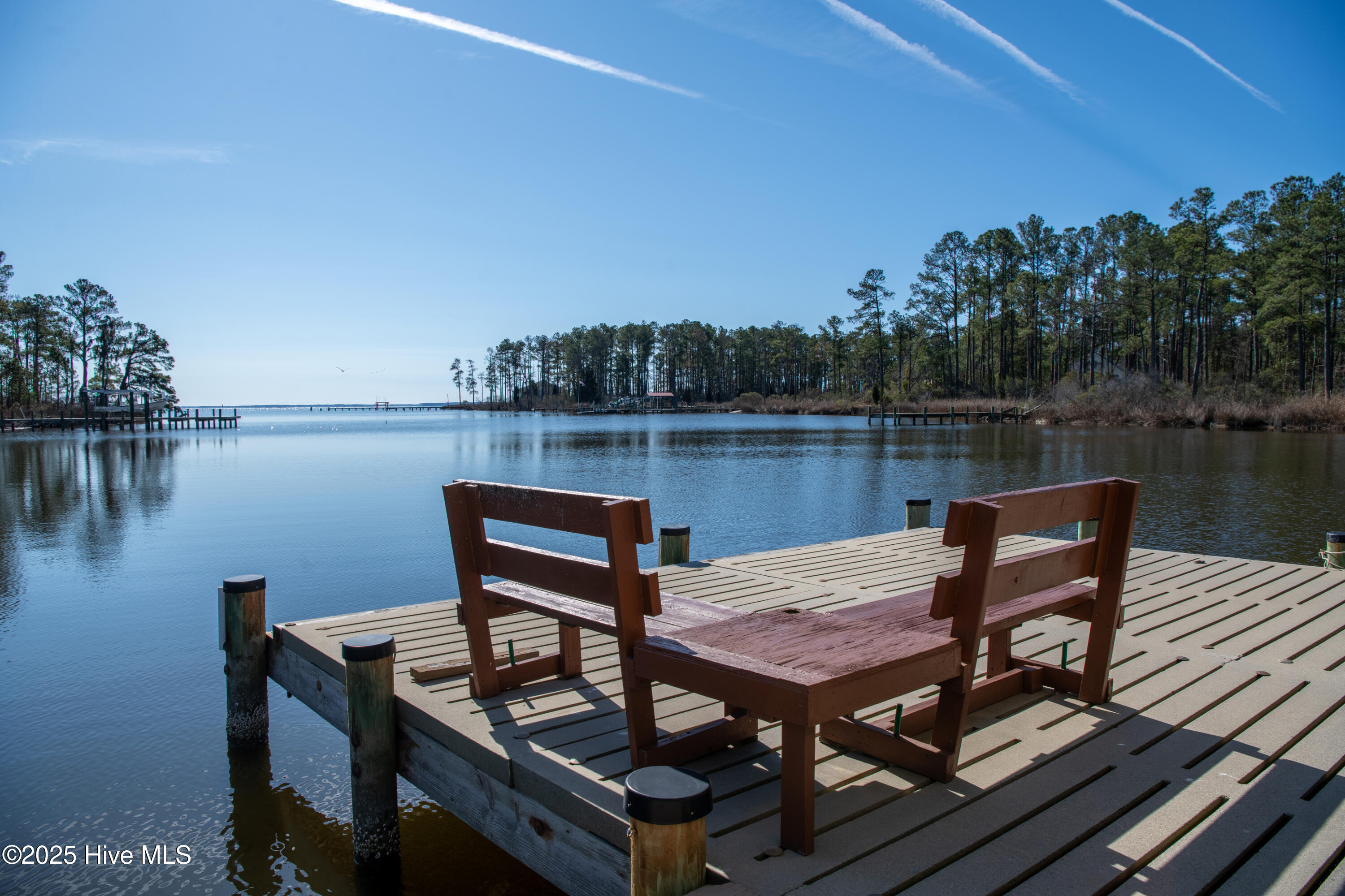 228 Breakwater Drive Property Photo