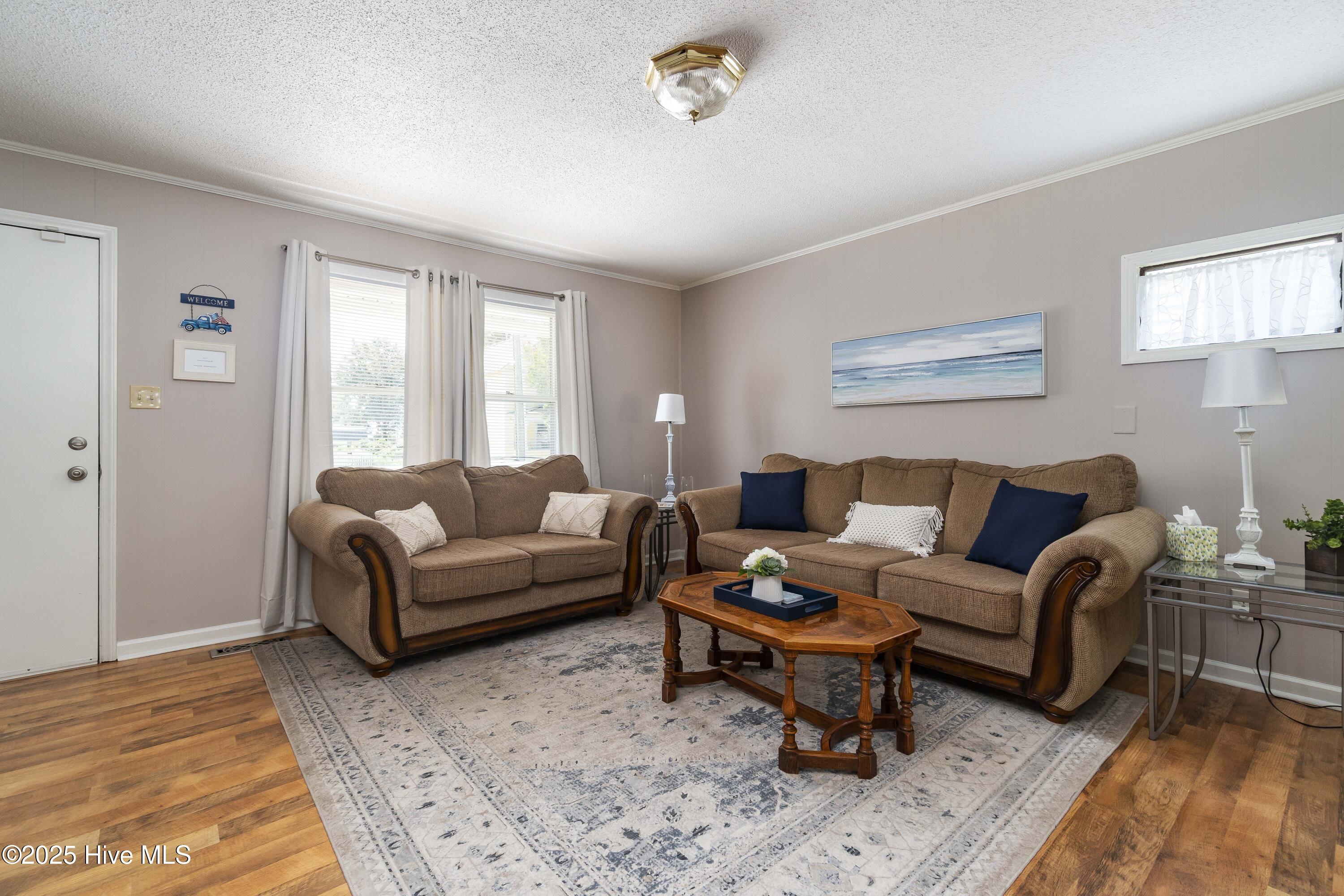 509 Broad Street Property Photo 4