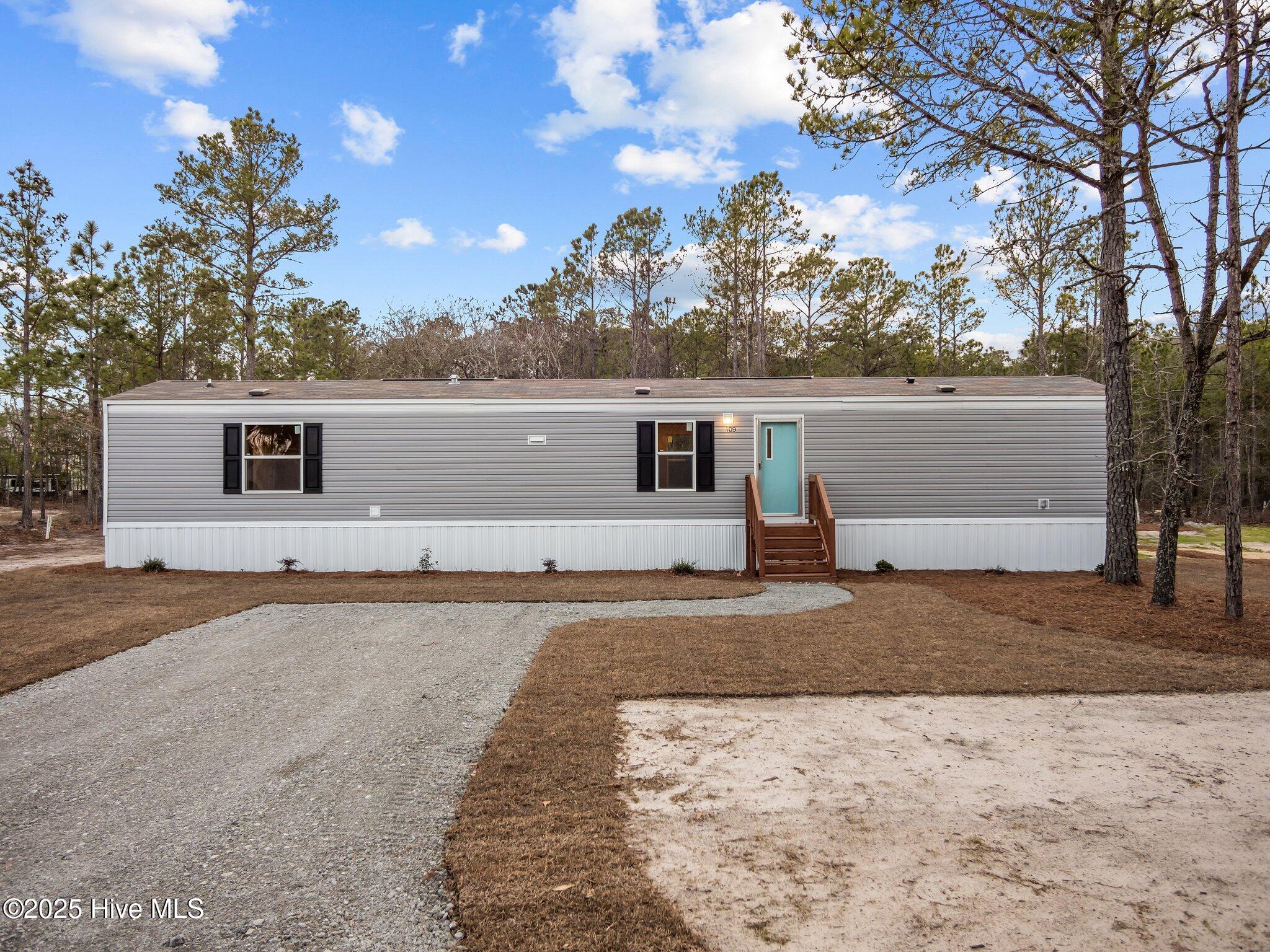 109 Trott Lane Property Photo