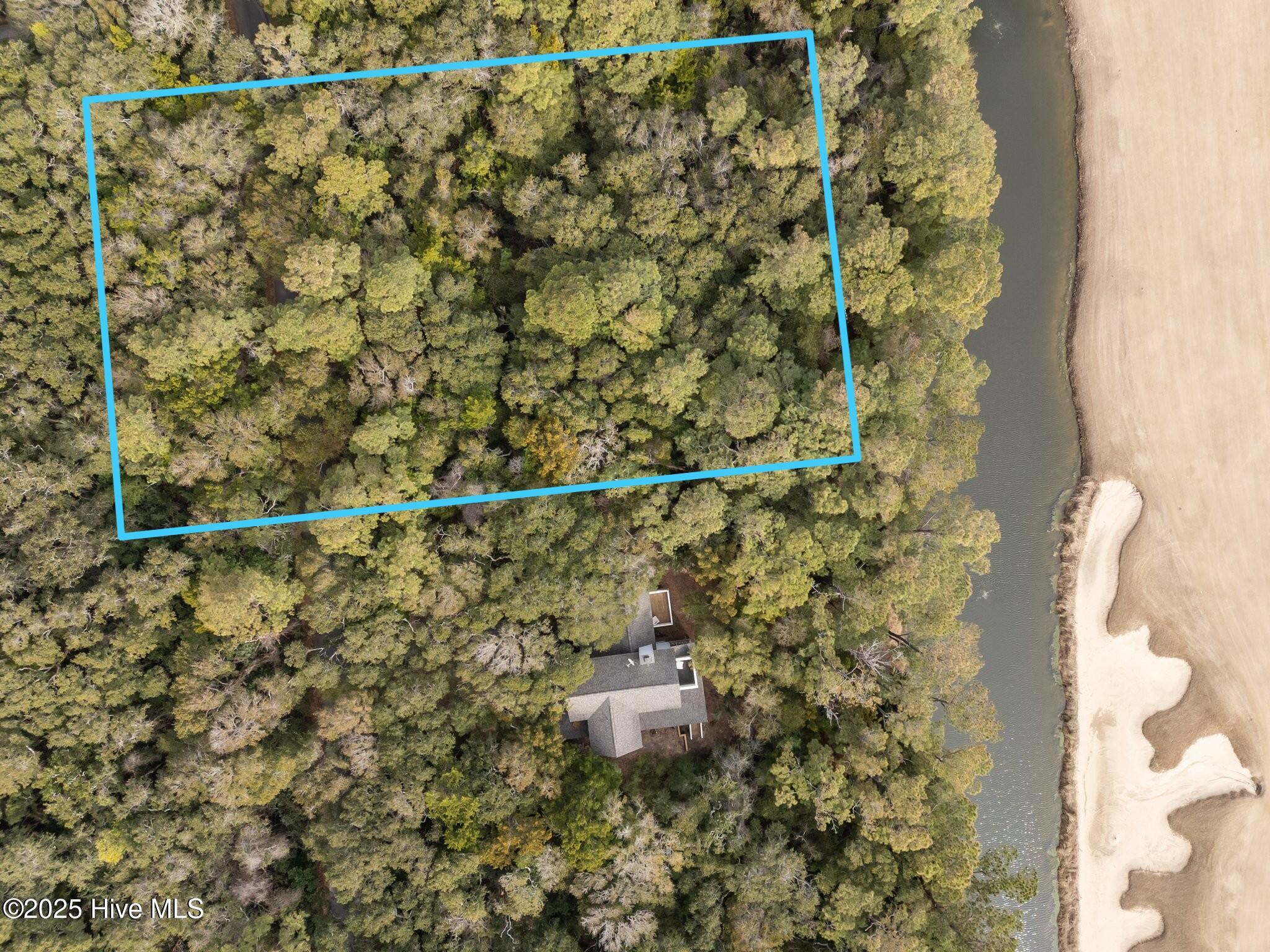 55 Fort Holmes Trail Property Photo 5
