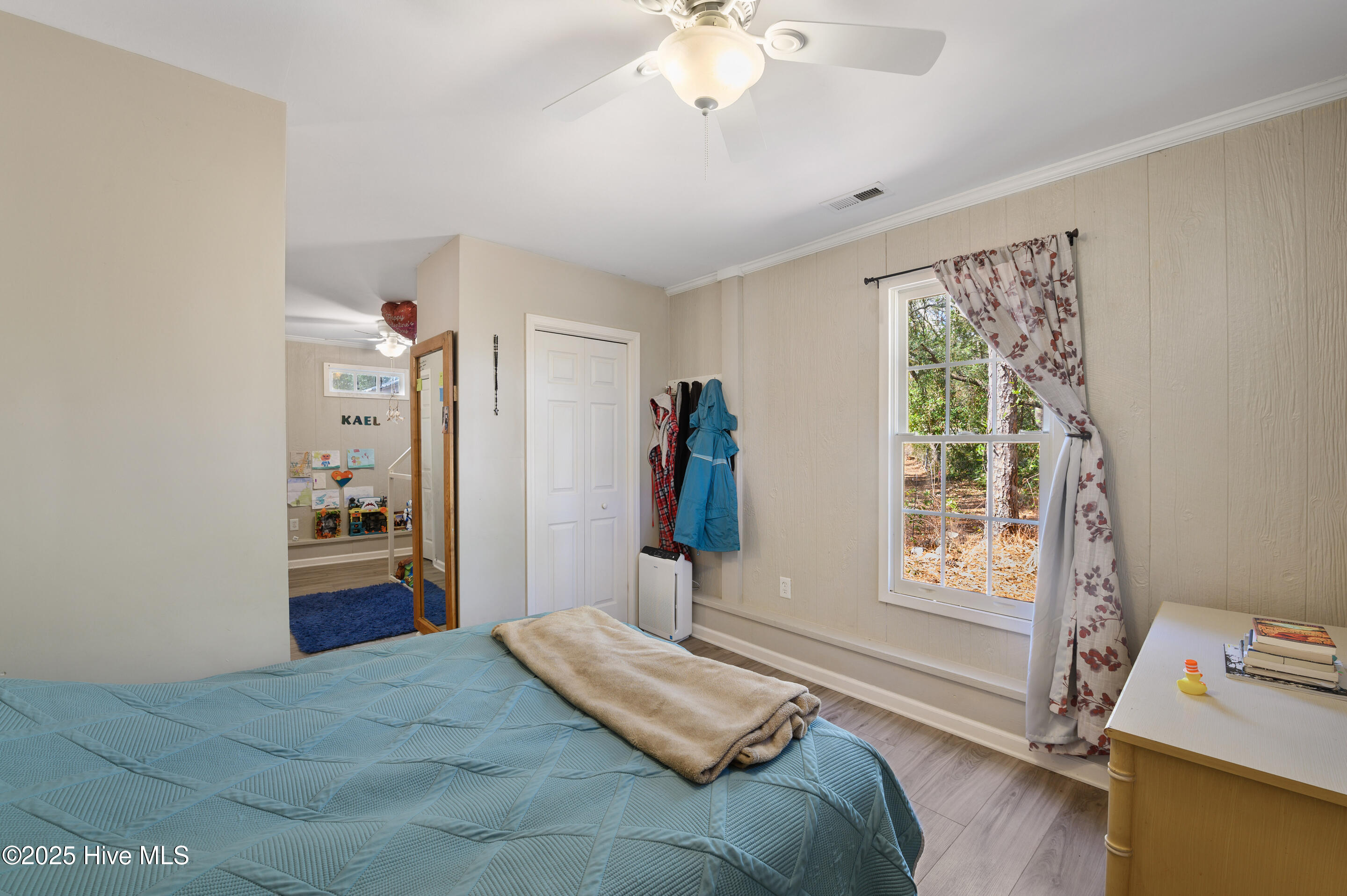 942 Mirror Lake Drive Property Photo 18