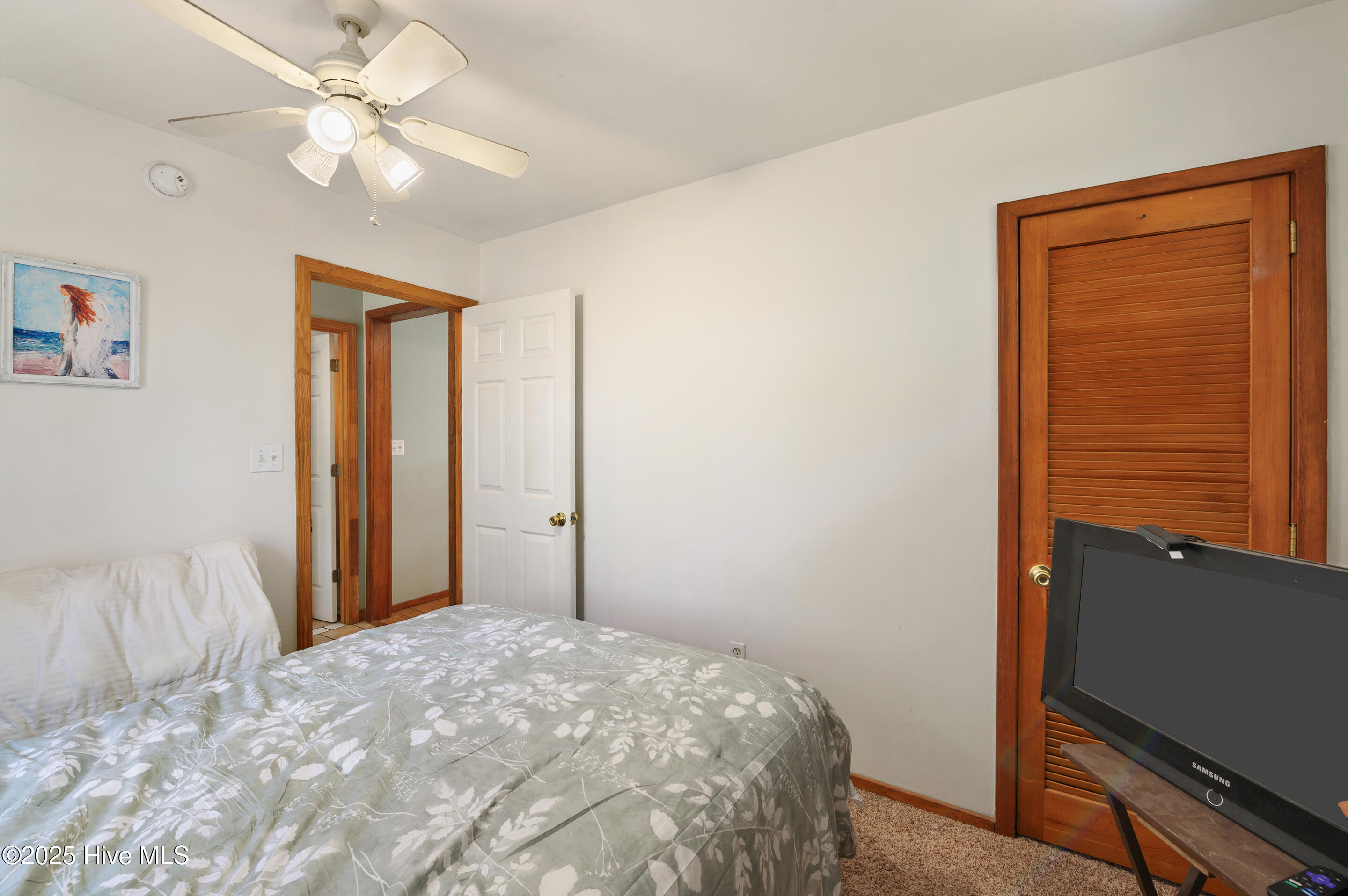 942 Mirror Lake Drive Property Photo 35