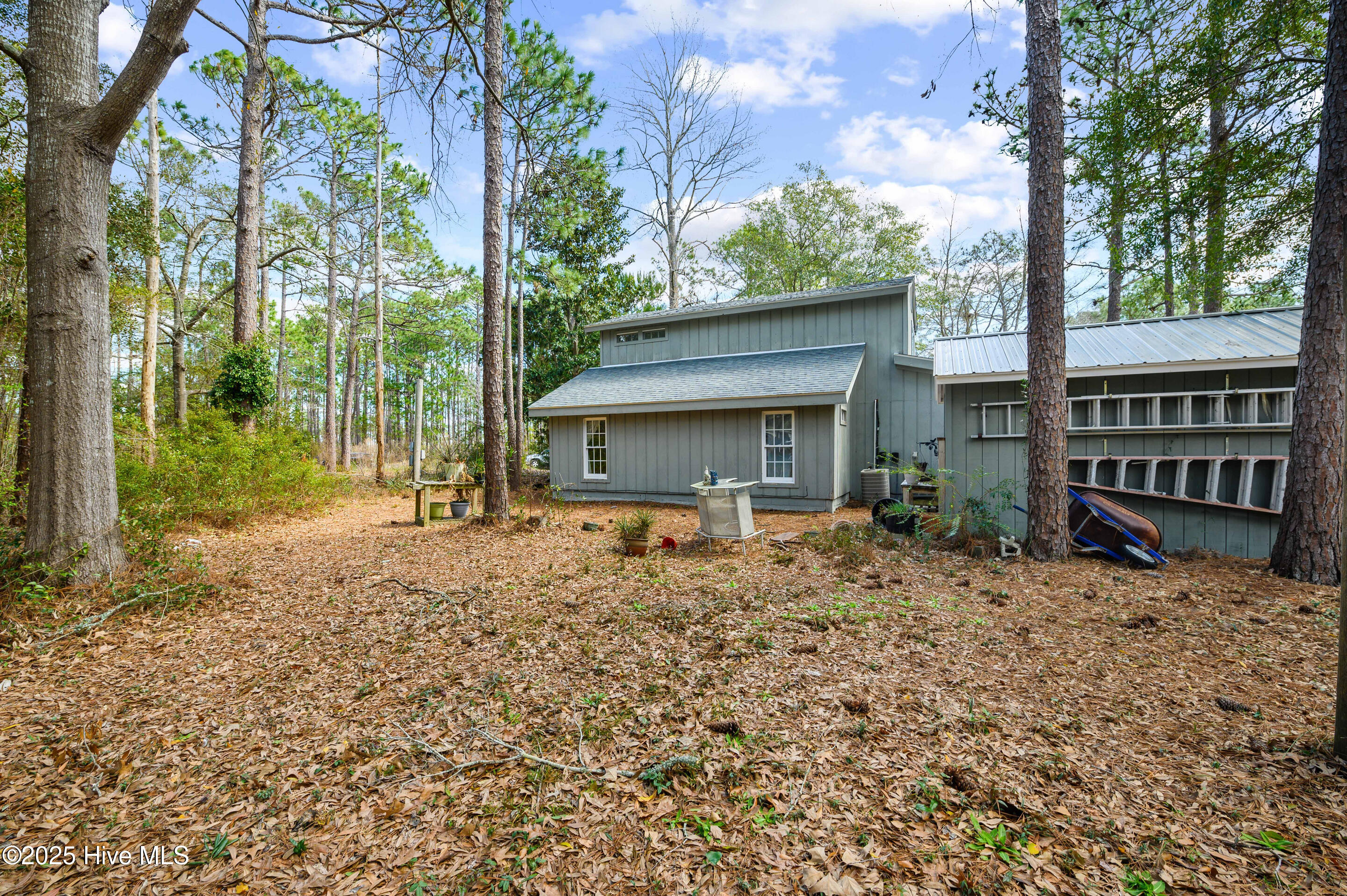 942 Mirror Lake Drive Property Photo 40