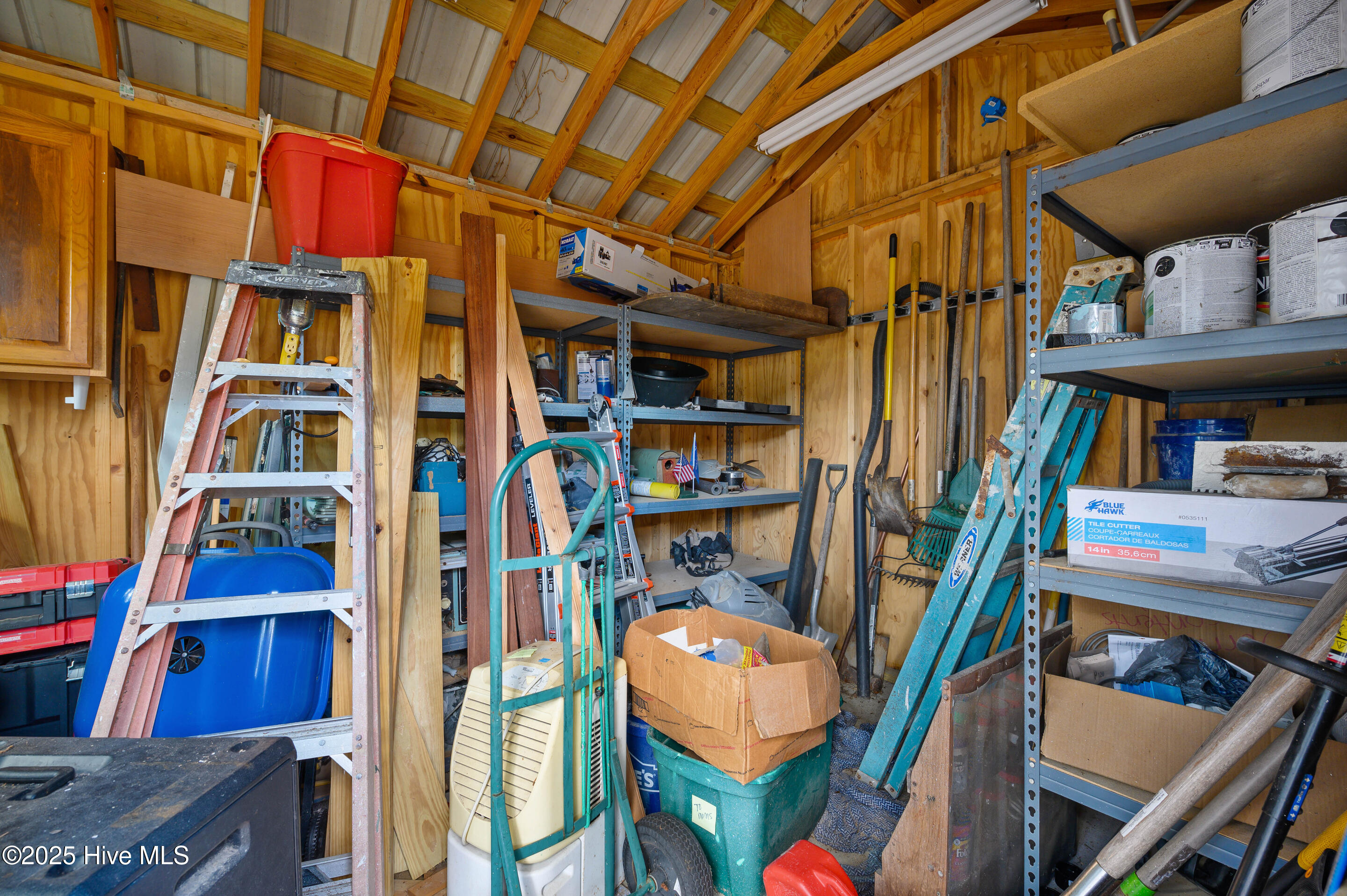 942 Mirror Lake Drive Property Photo 43