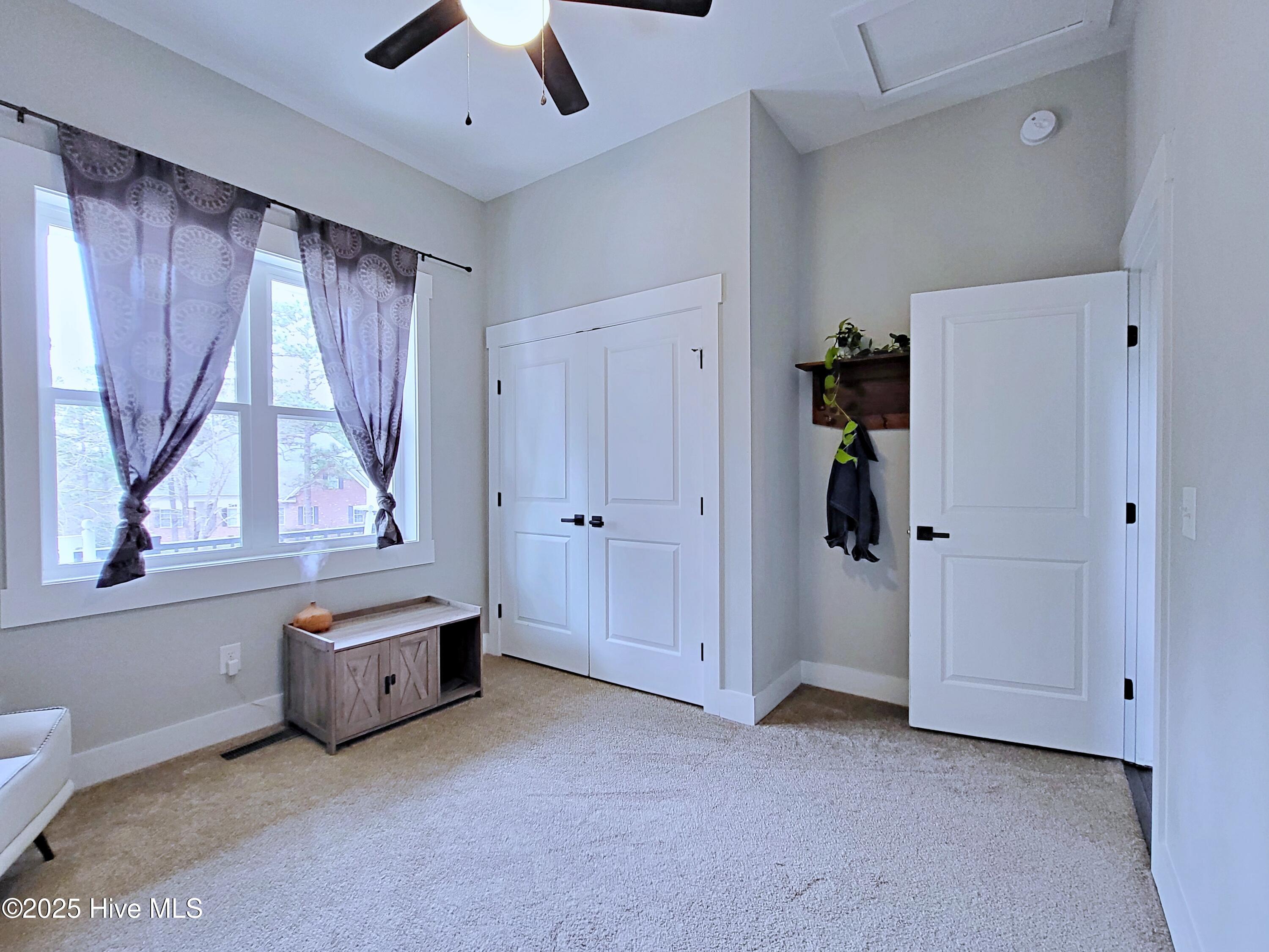 8 Aronimink Lane Property Photo 9