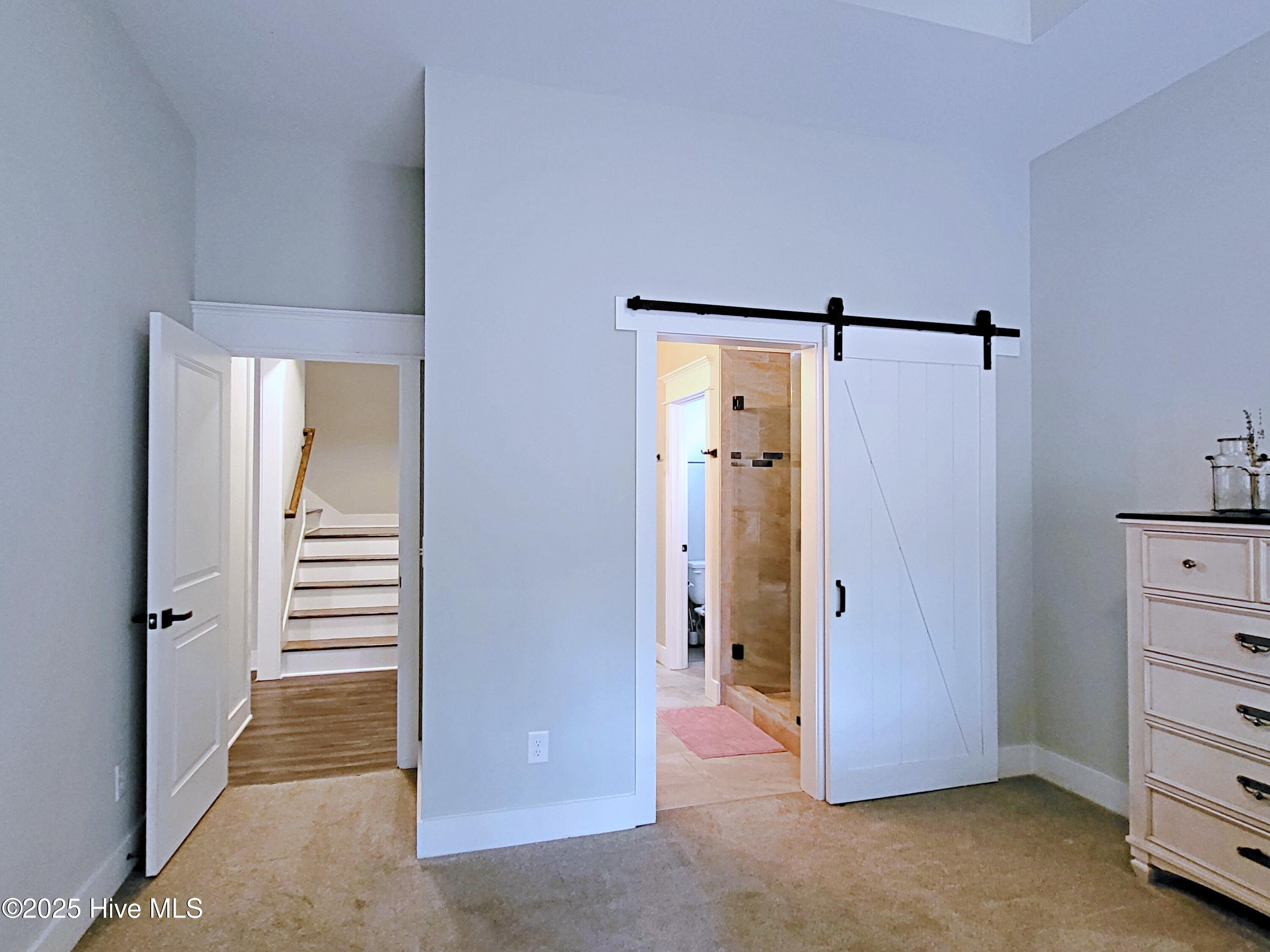 8 Aronimink Lane Property Photo 32