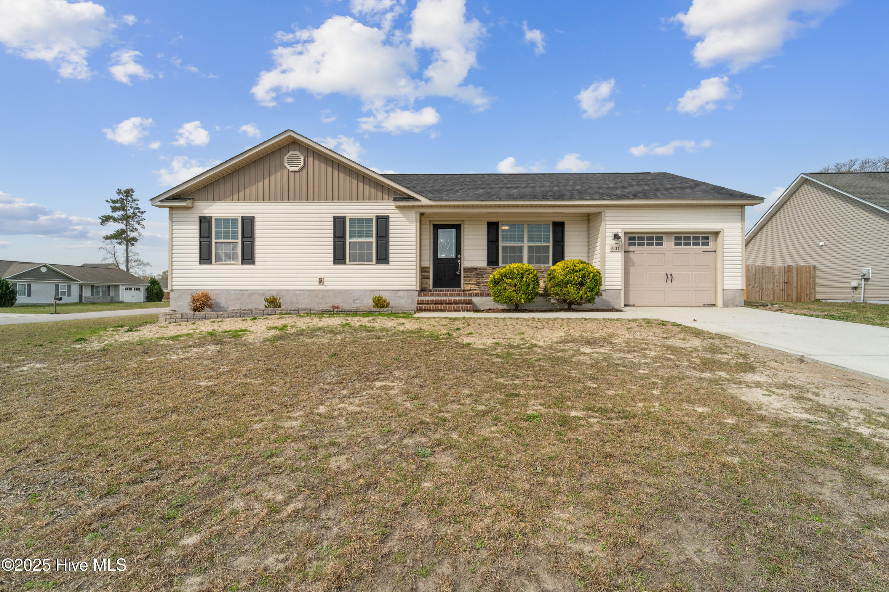 601 Duncan Drive Property Photo