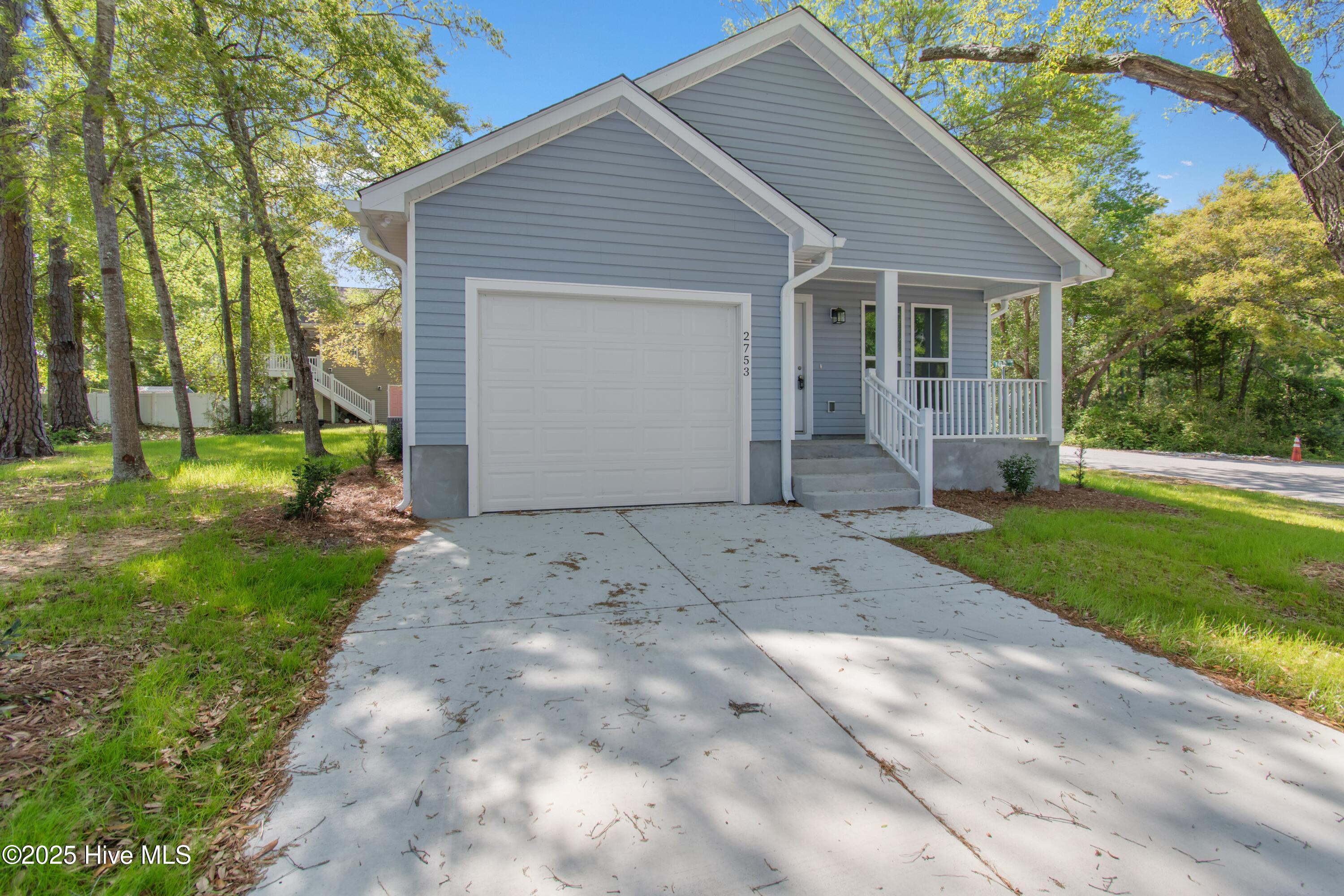 2753 Sea Vista Drive Property Photo