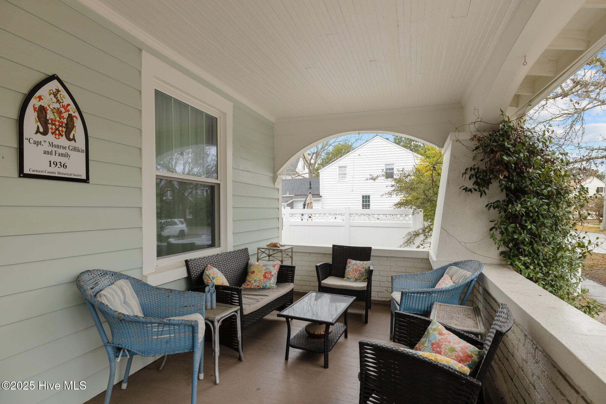 708 Ann Street Property Photo 5