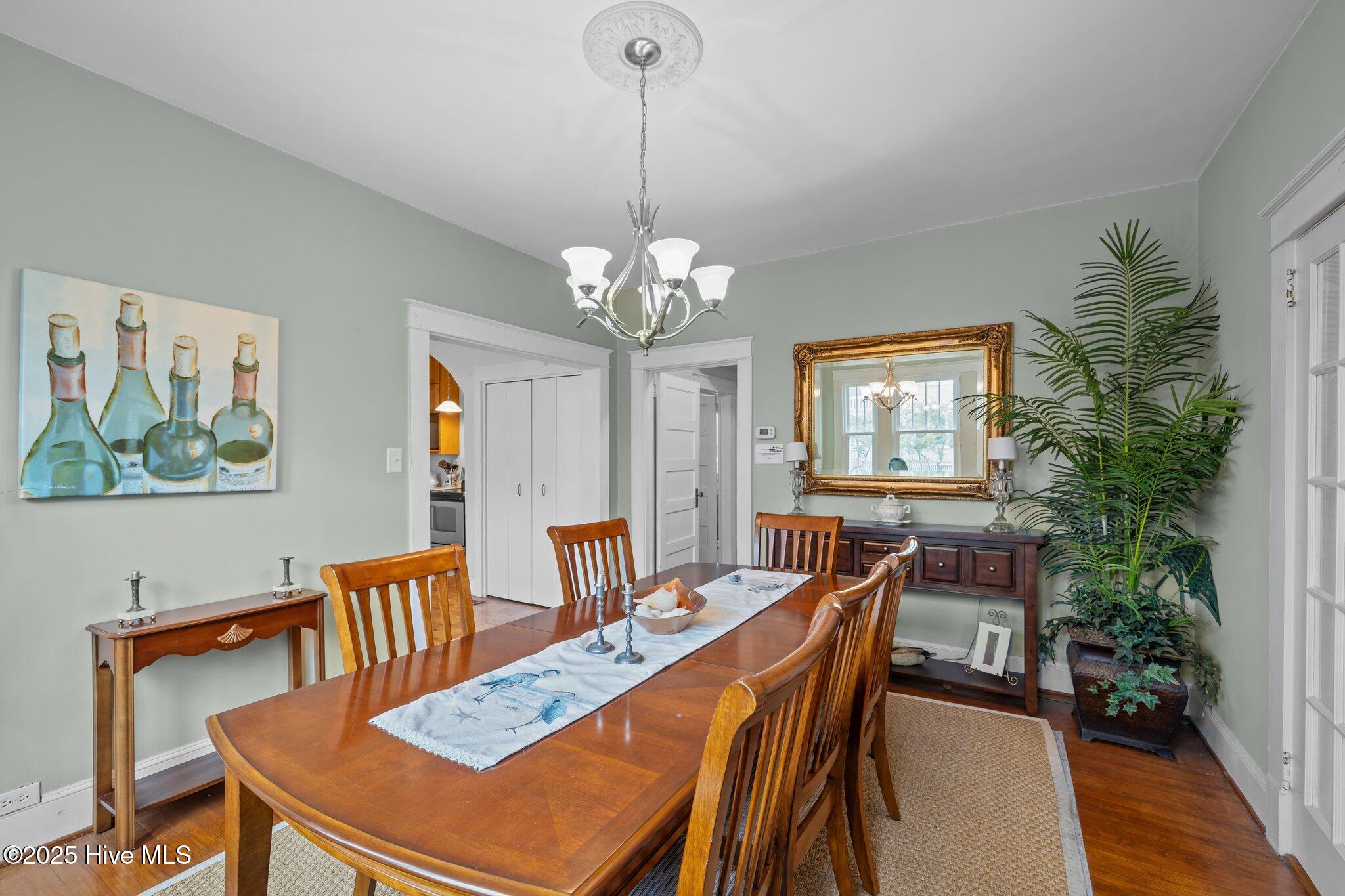 708 Ann Street Property Photo 10