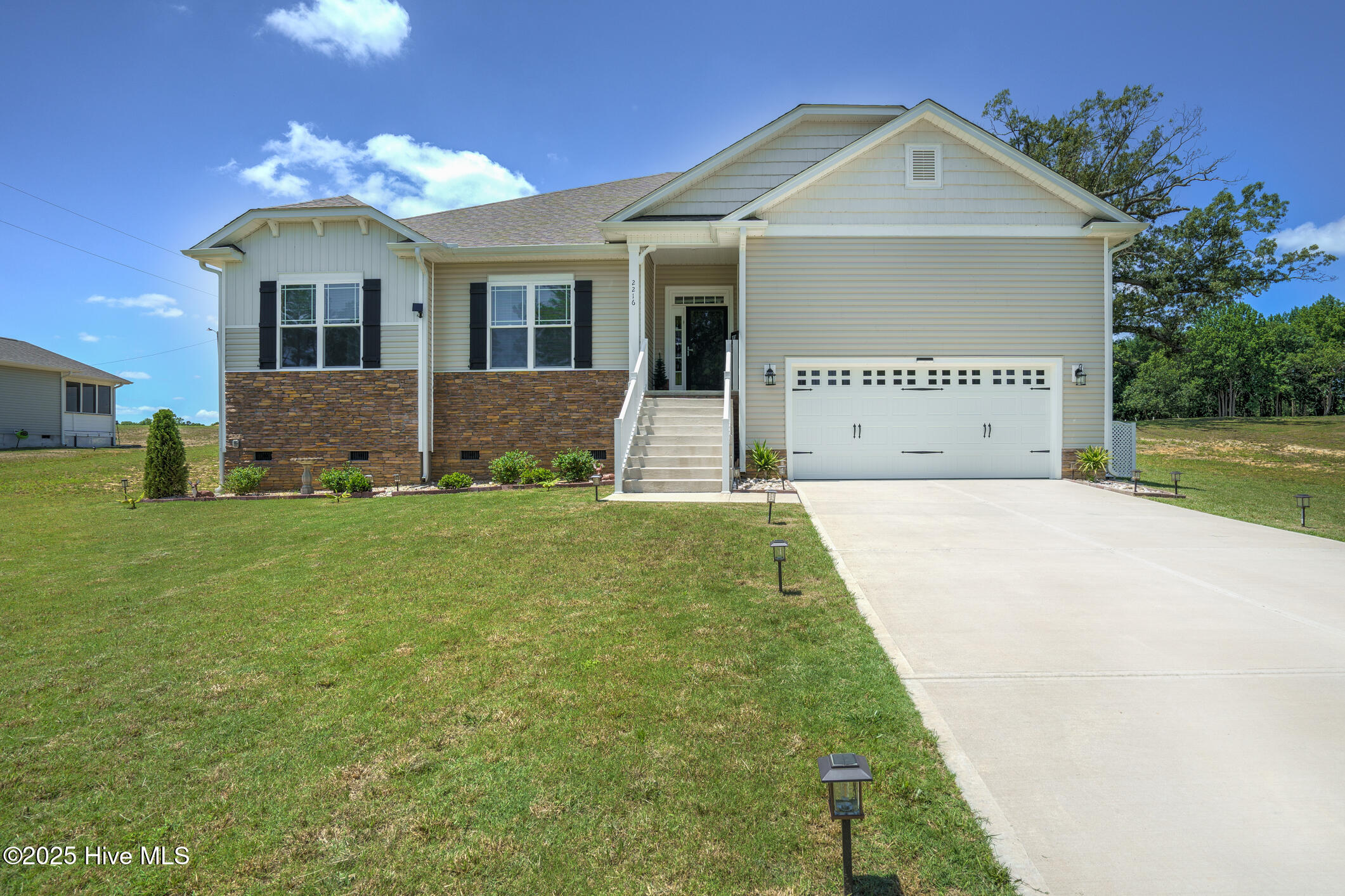 2216 Green Pasture Road Property Photo