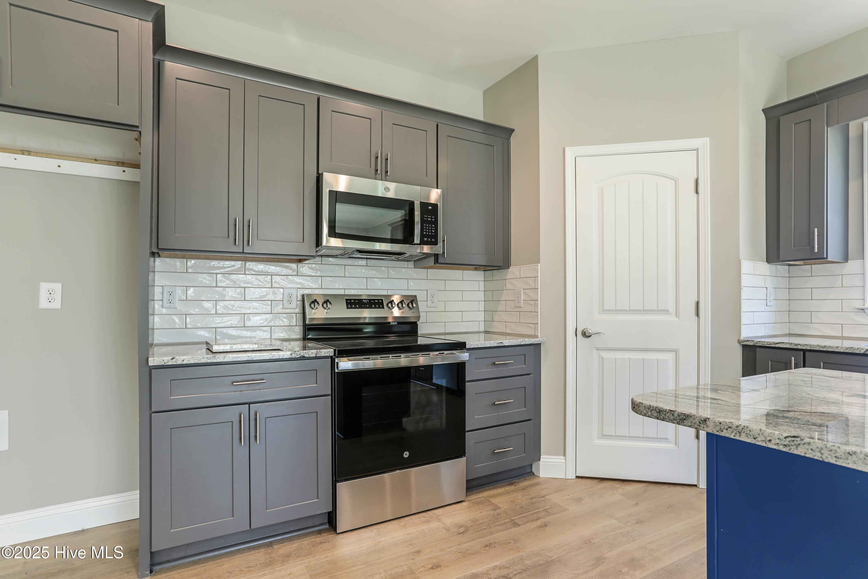 217 Foxcroft Road Property Photo 15