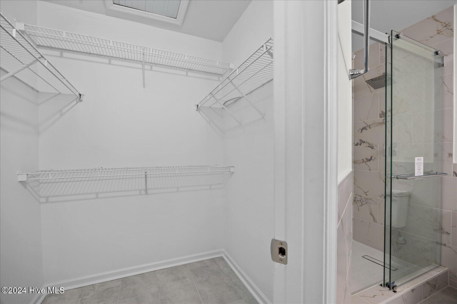 909 Brewster Lane Property Photo 24