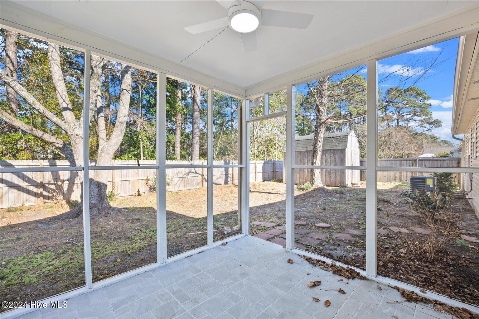 909 Brewster Lane Property Photo 32