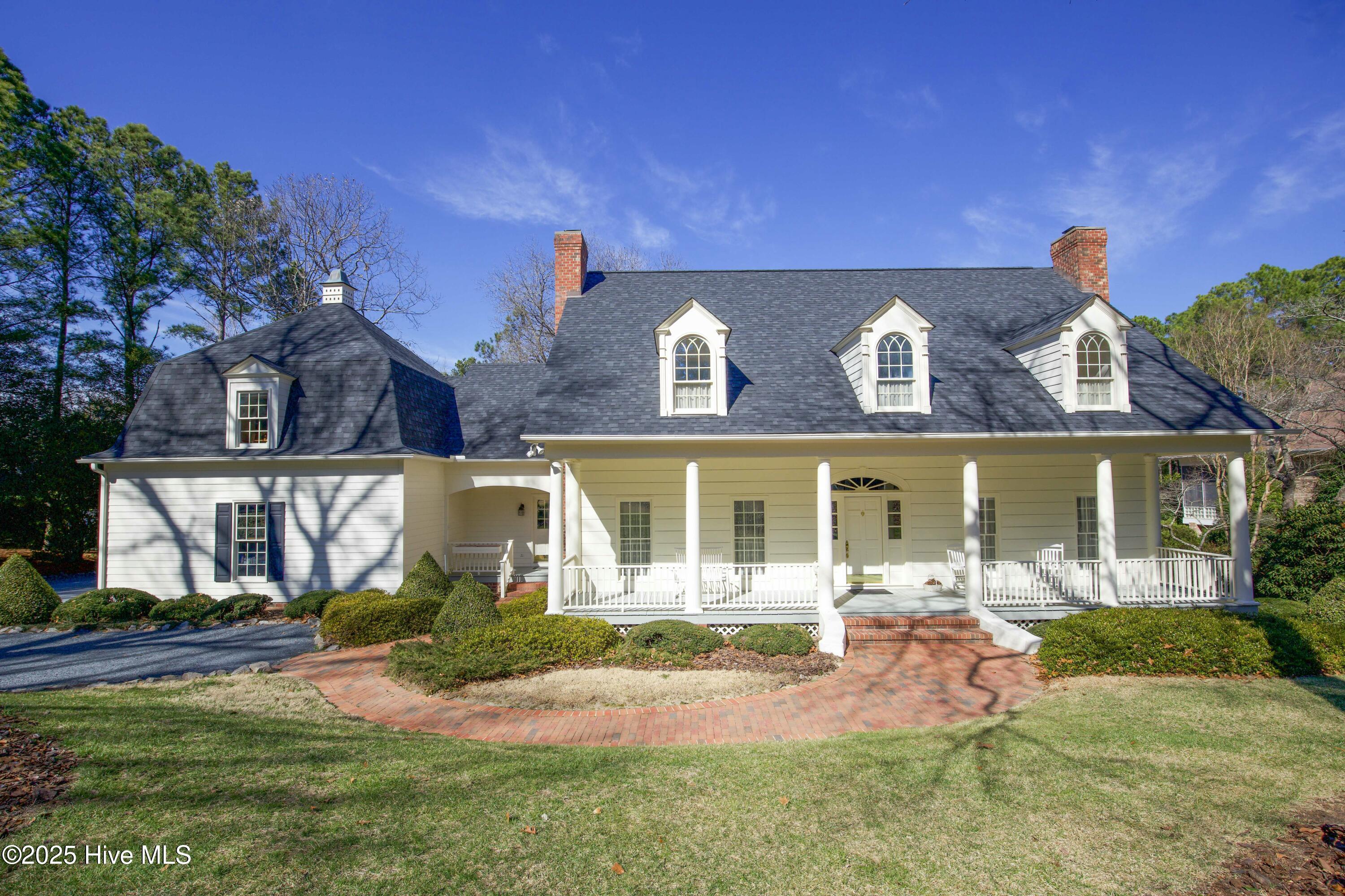 12 Lochdon Court Property Photo