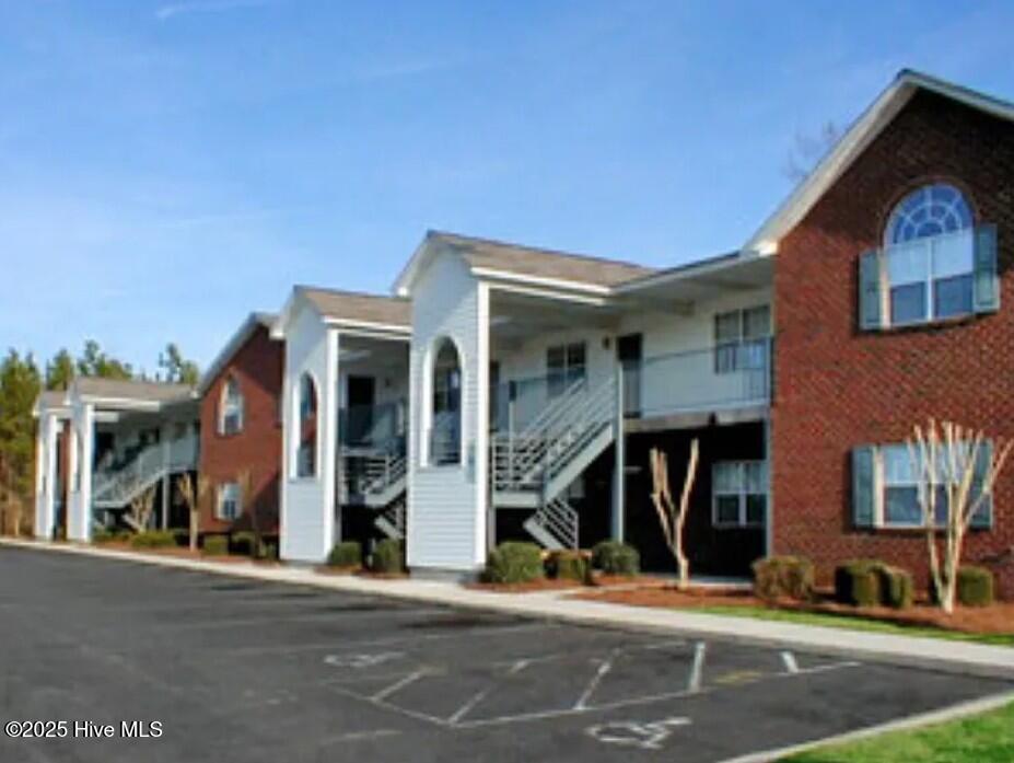 2006 Tower Place Property Photo