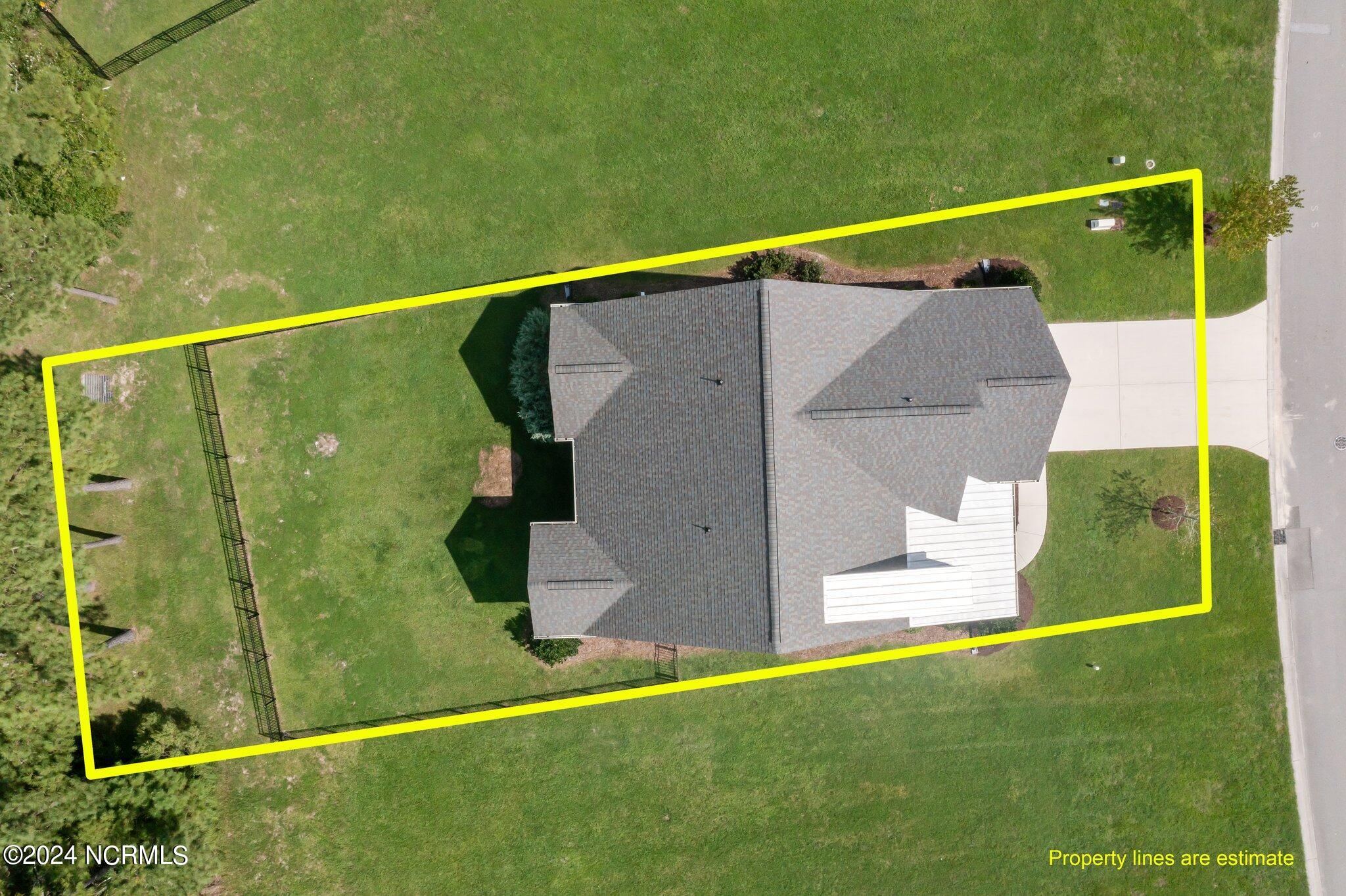 145 Spicer Lake Drive Property Photo 47