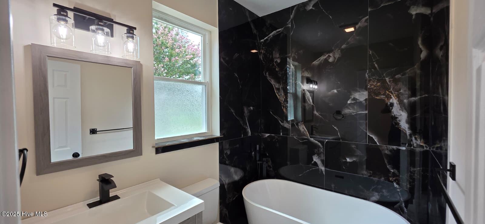 225 N Church Street Property Photo 19