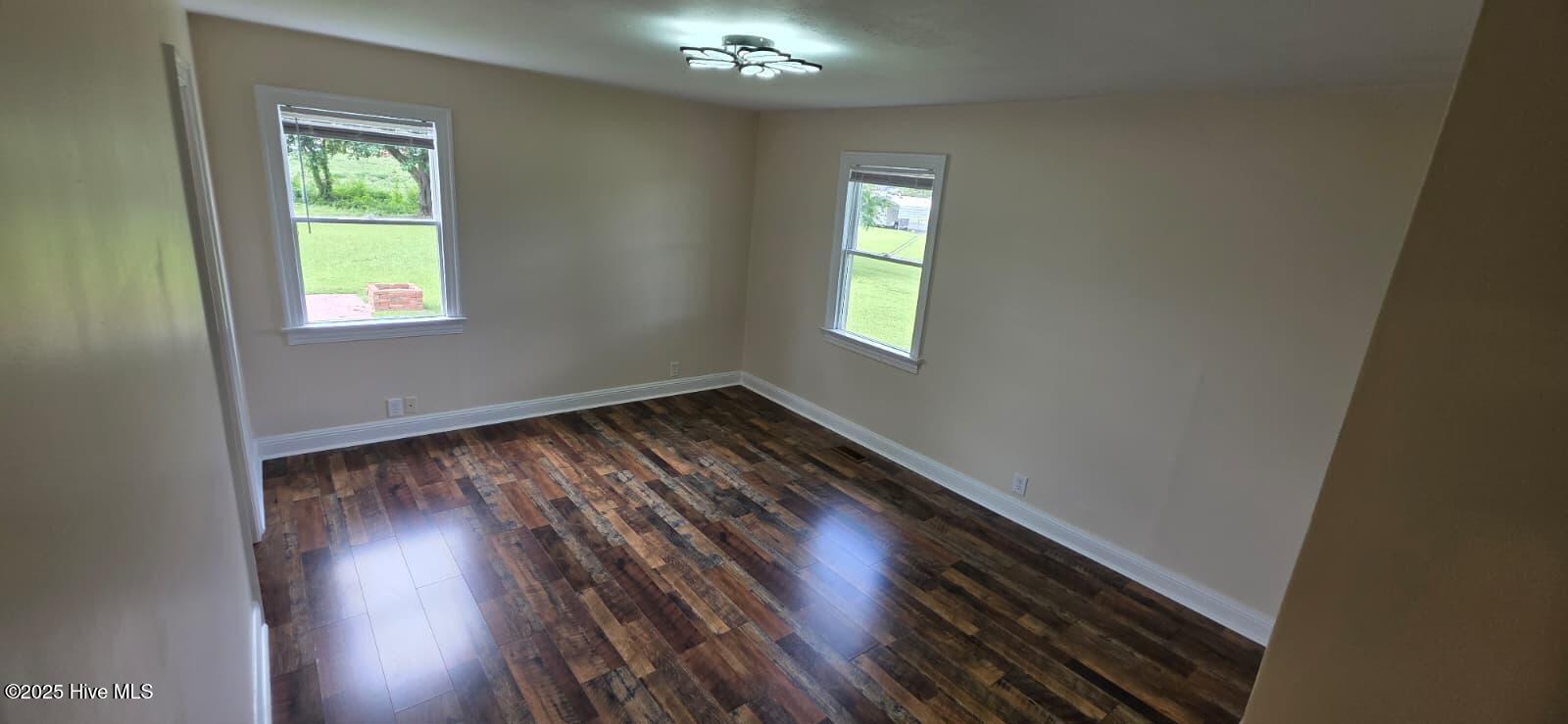 225 N Church Street Property Photo 23