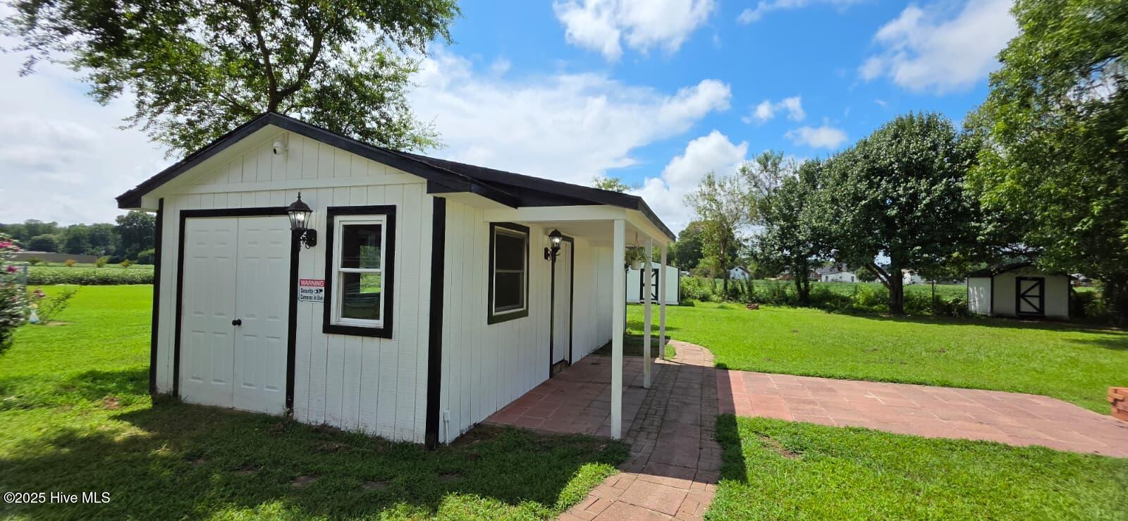 225 N Church Street Property Photo 35