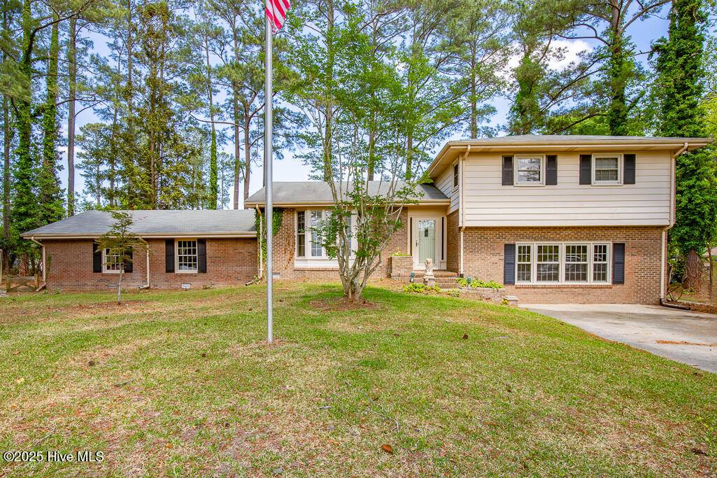 5218 Springwood Drive
