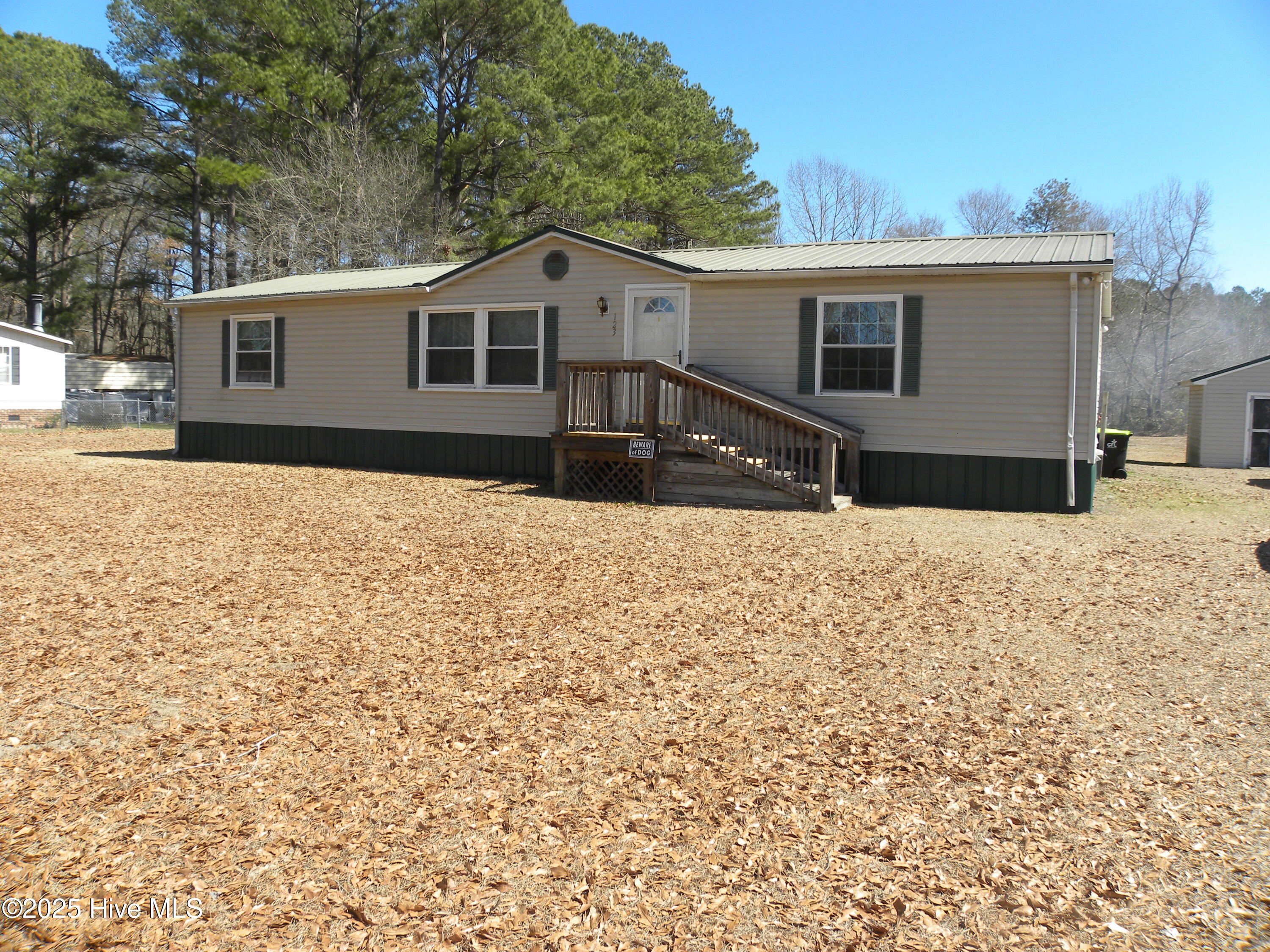 123 Jewel Drive Property Photo