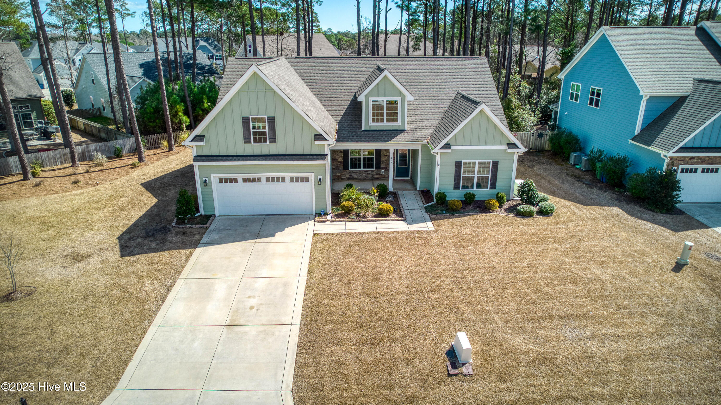 512 W Red Head Circle Property Photo