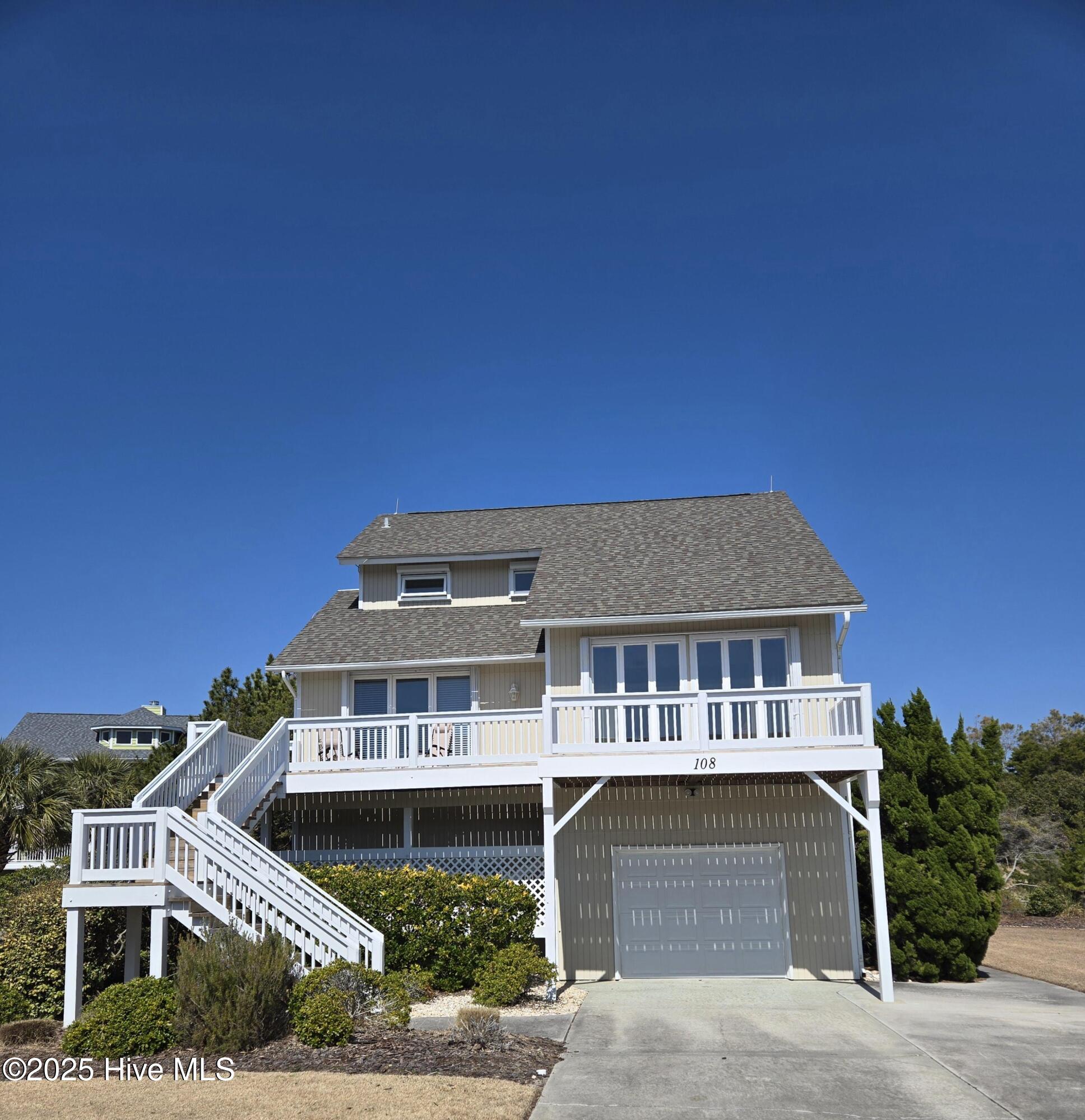 108 Sea Breeze Court Property Photo